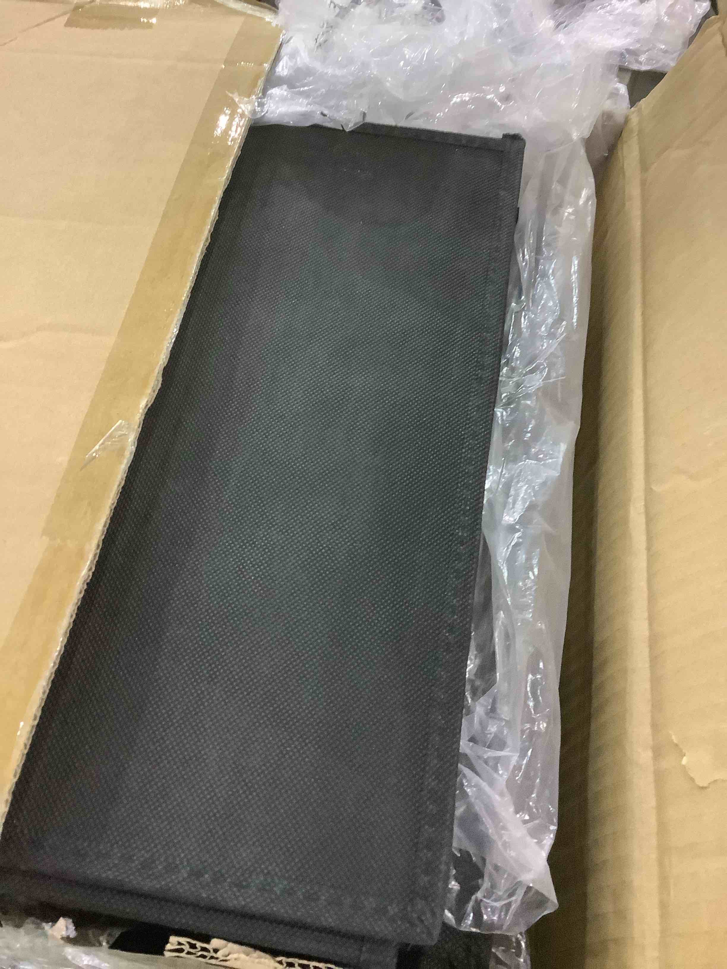 https://s3.amazonaws.com/lotting-images-prod/bidfta/EXS00766018_1701090262614.jpeg