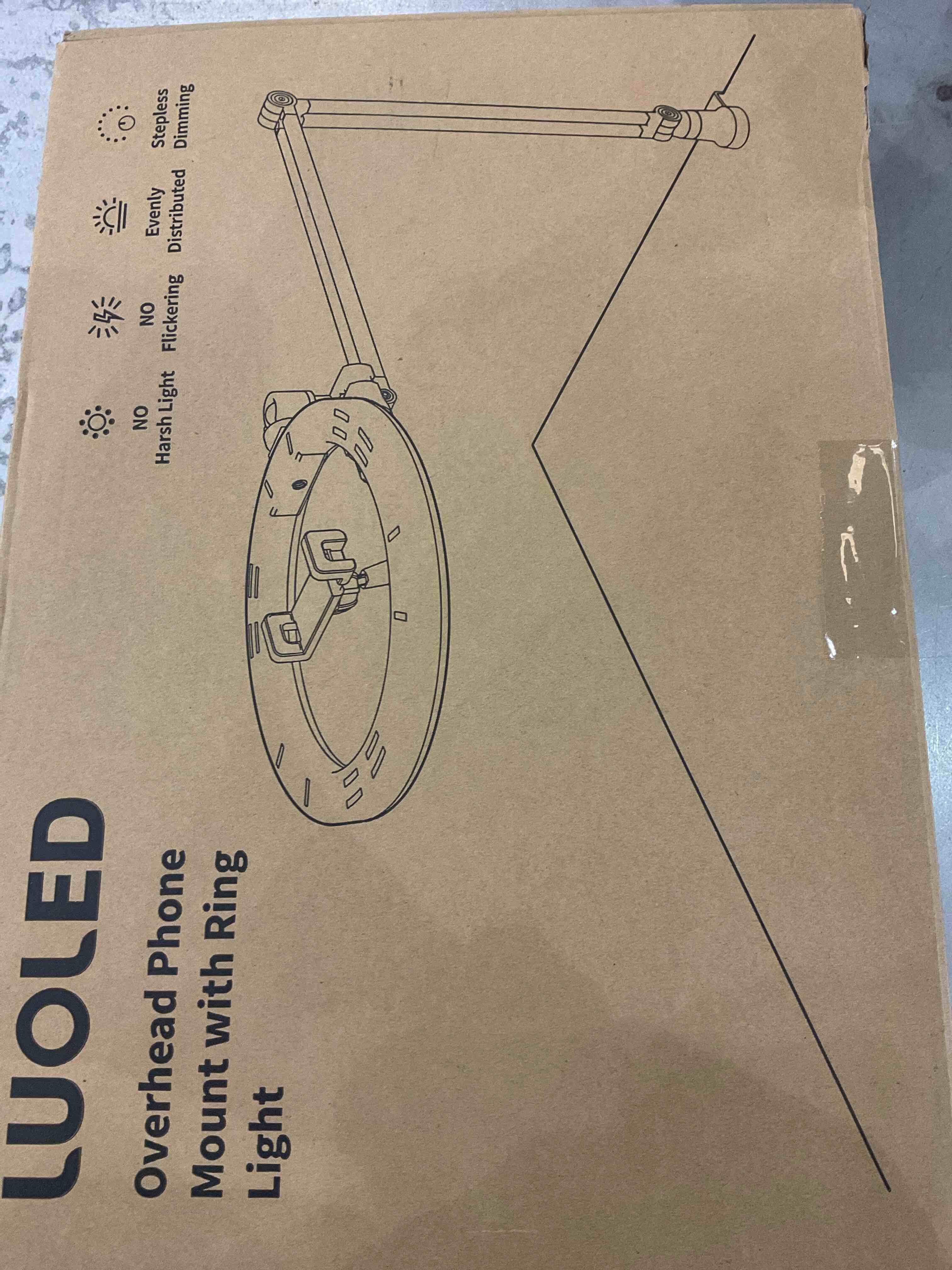 https://s3.amazonaws.com/lotting-images-prod/bidfta/EXS00767044_1702478042558.jpeg