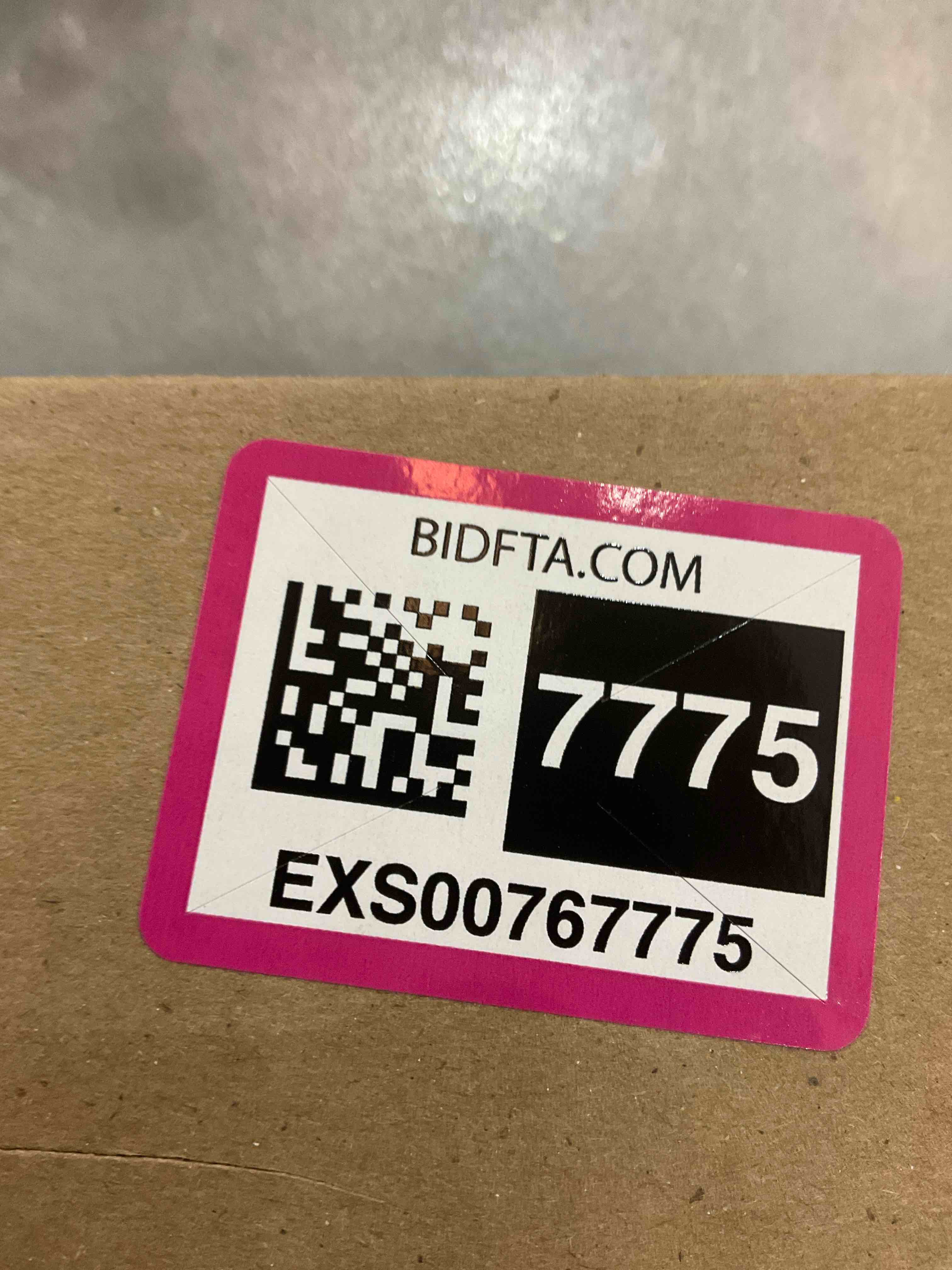 https://s3.amazonaws.com/lotting-images-prod/bidfta/EXS00767775_1701109057862.jpeg