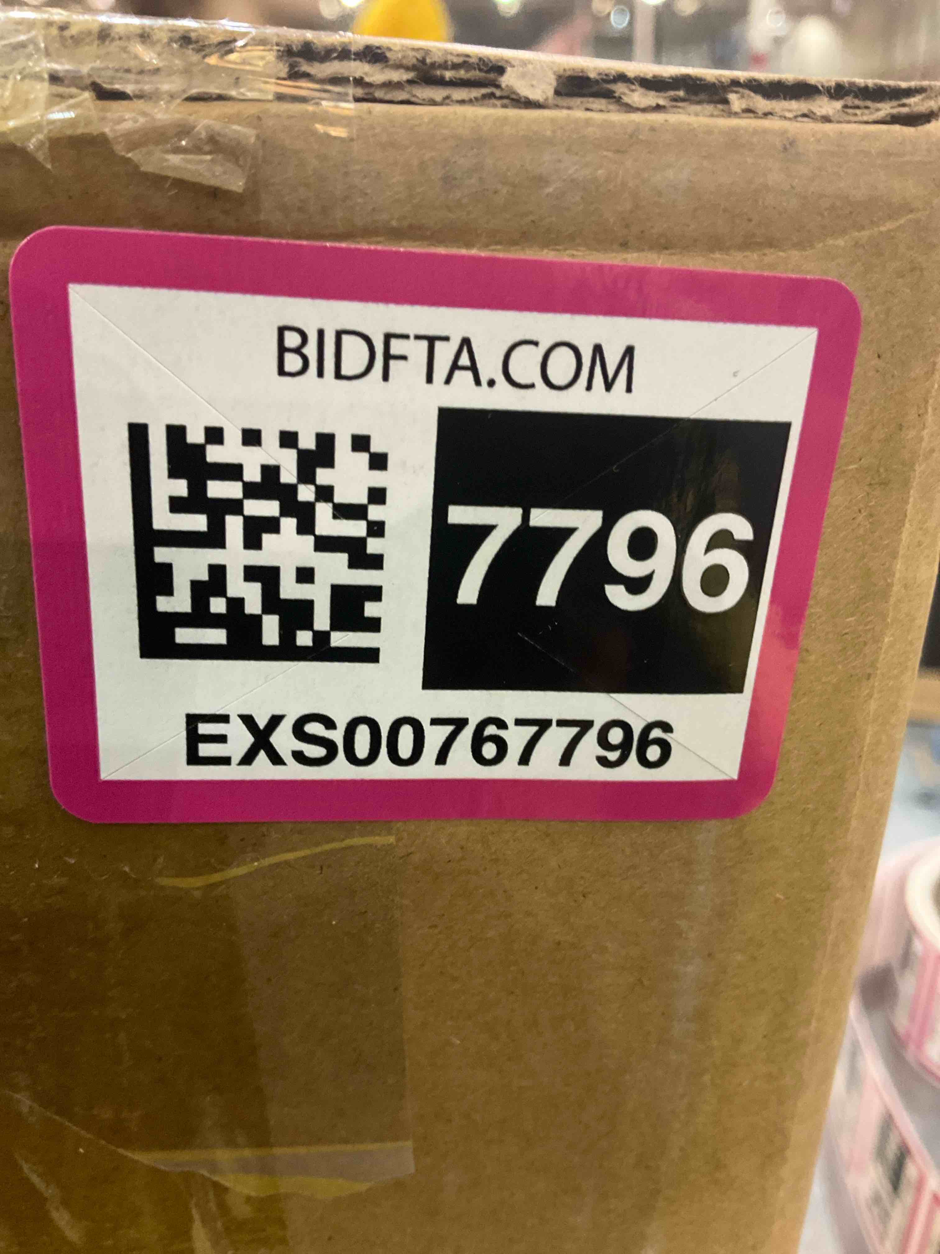 https://s3.amazonaws.com/lotting-images-prod/bidfta/EXS00767796_1701115009379.jpeg