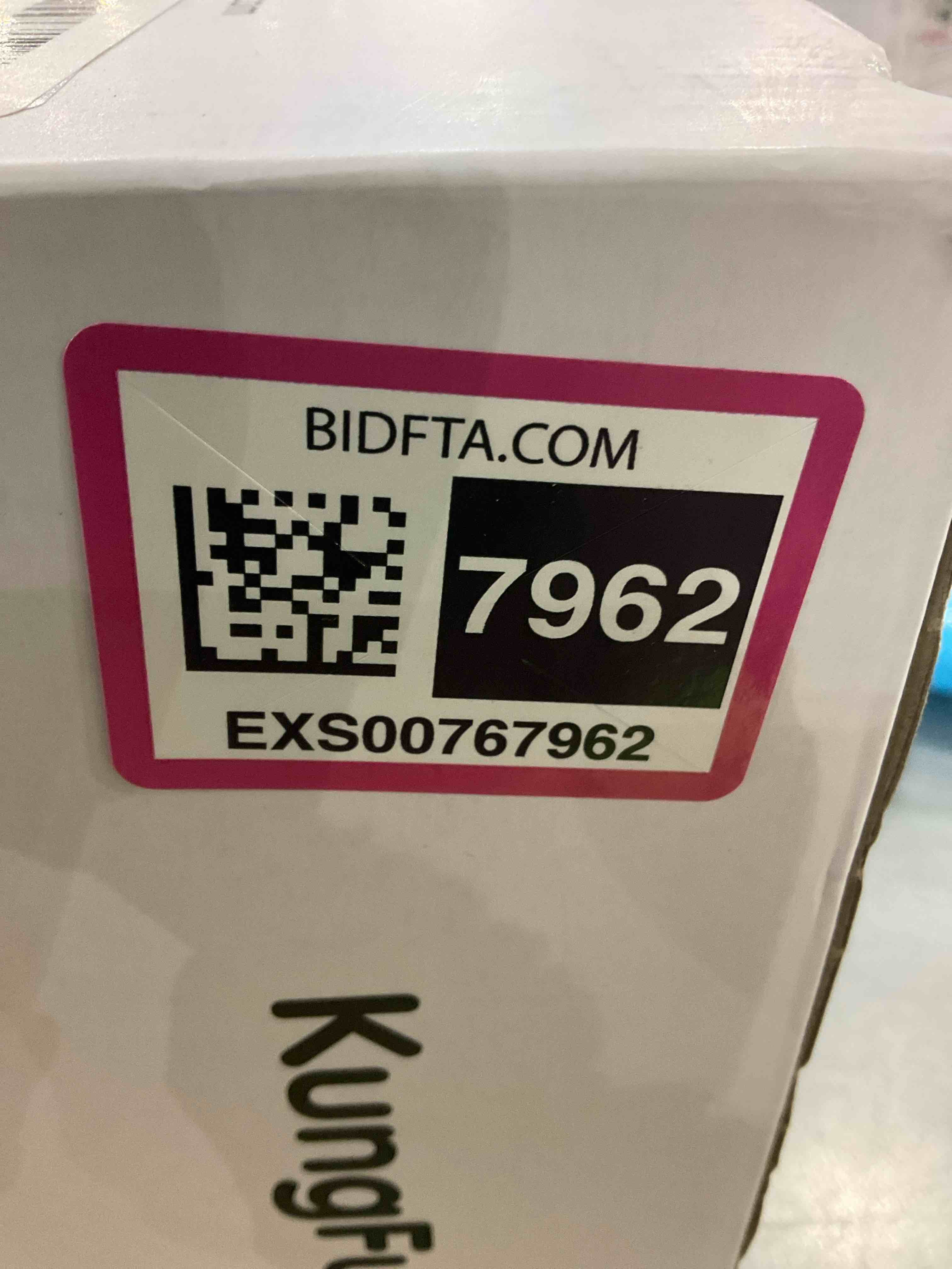 https://s3.amazonaws.com/lotting-images-prod/bidfta/EXS00767962_1701348606256.jpeg