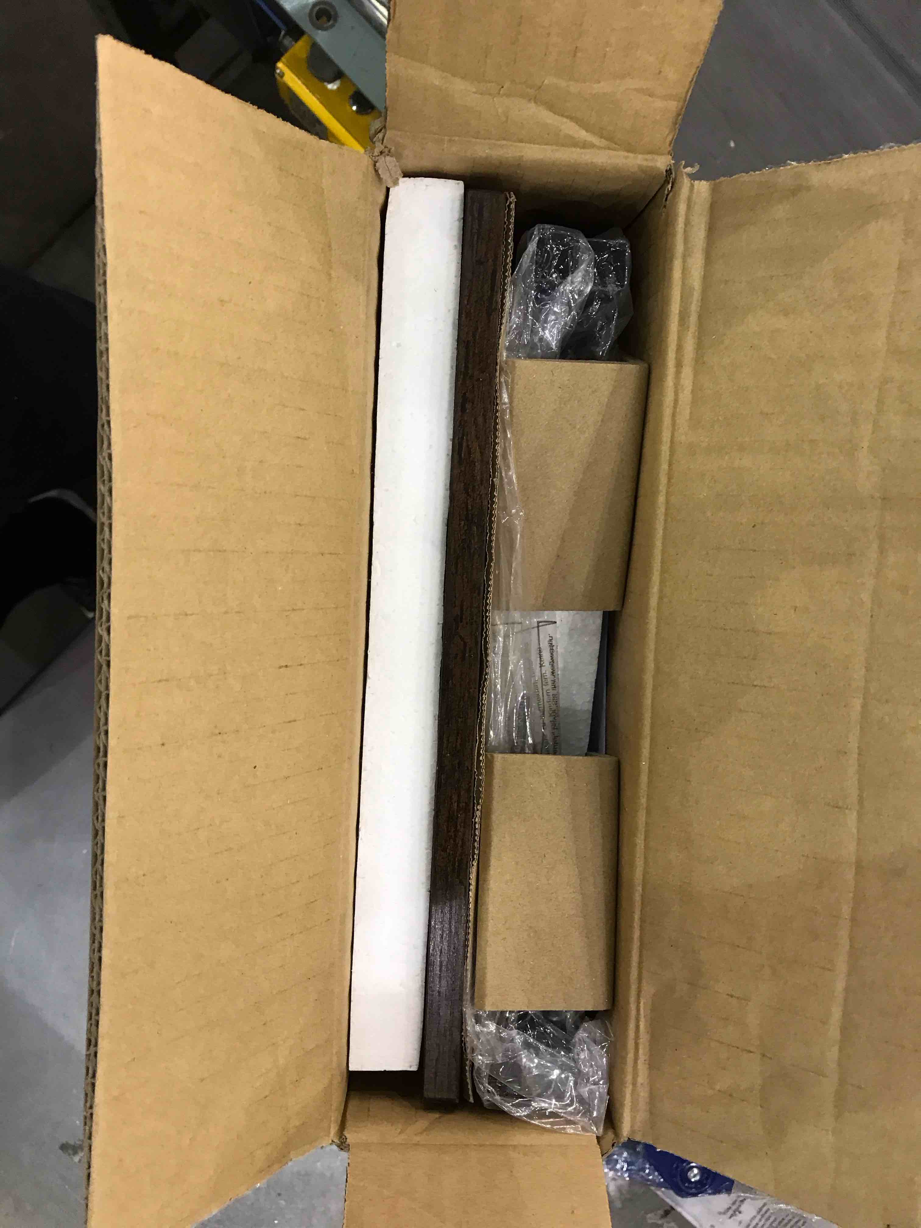 https://s3.amazonaws.com/lotting-images-prod/bidfta/EXS00768685_1700658330989.jpeg