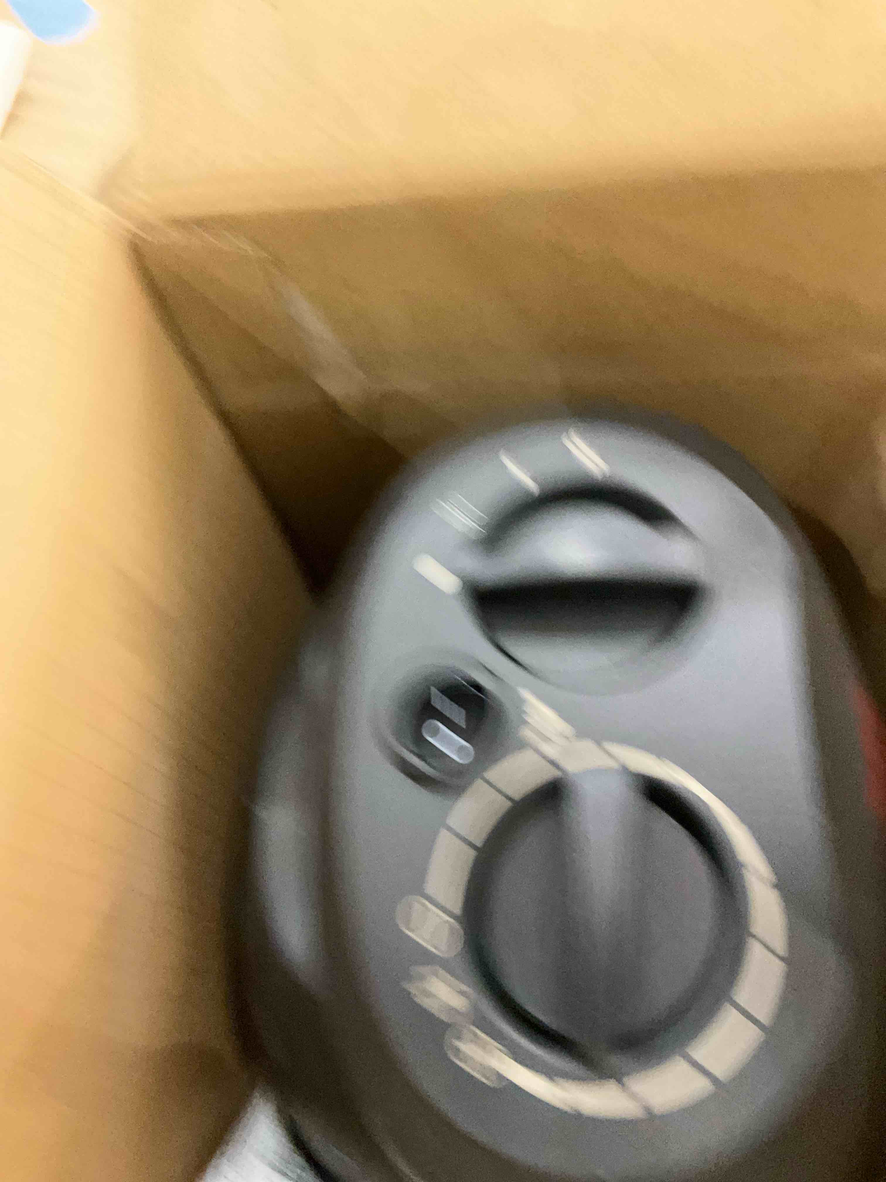 https://s3.amazonaws.com/lotting-images-prod/bidfta/EXS00769163_1701795074210.jpeg