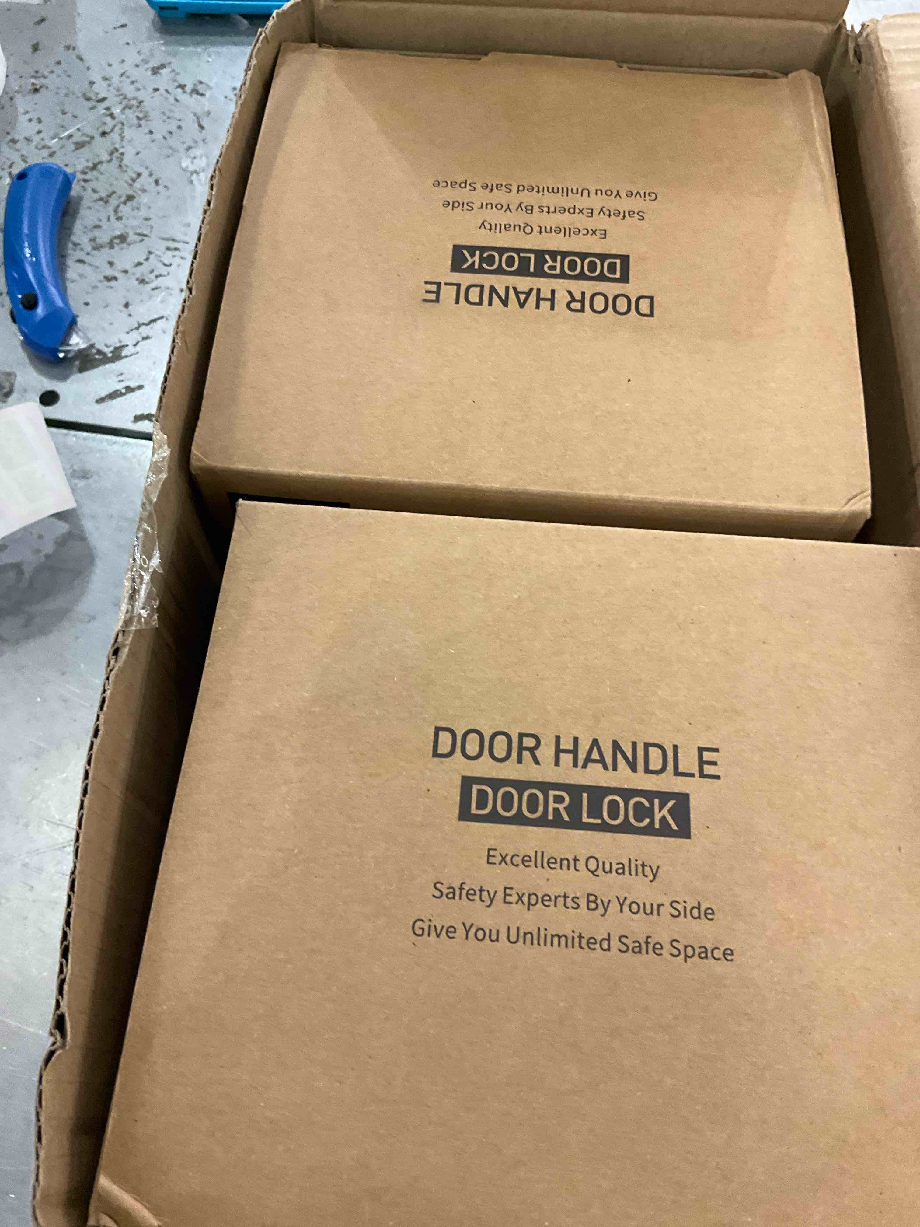 https://s3.amazonaws.com/lotting-images-prod/bidfta/EXS00769192_1701804846690.jpeg
