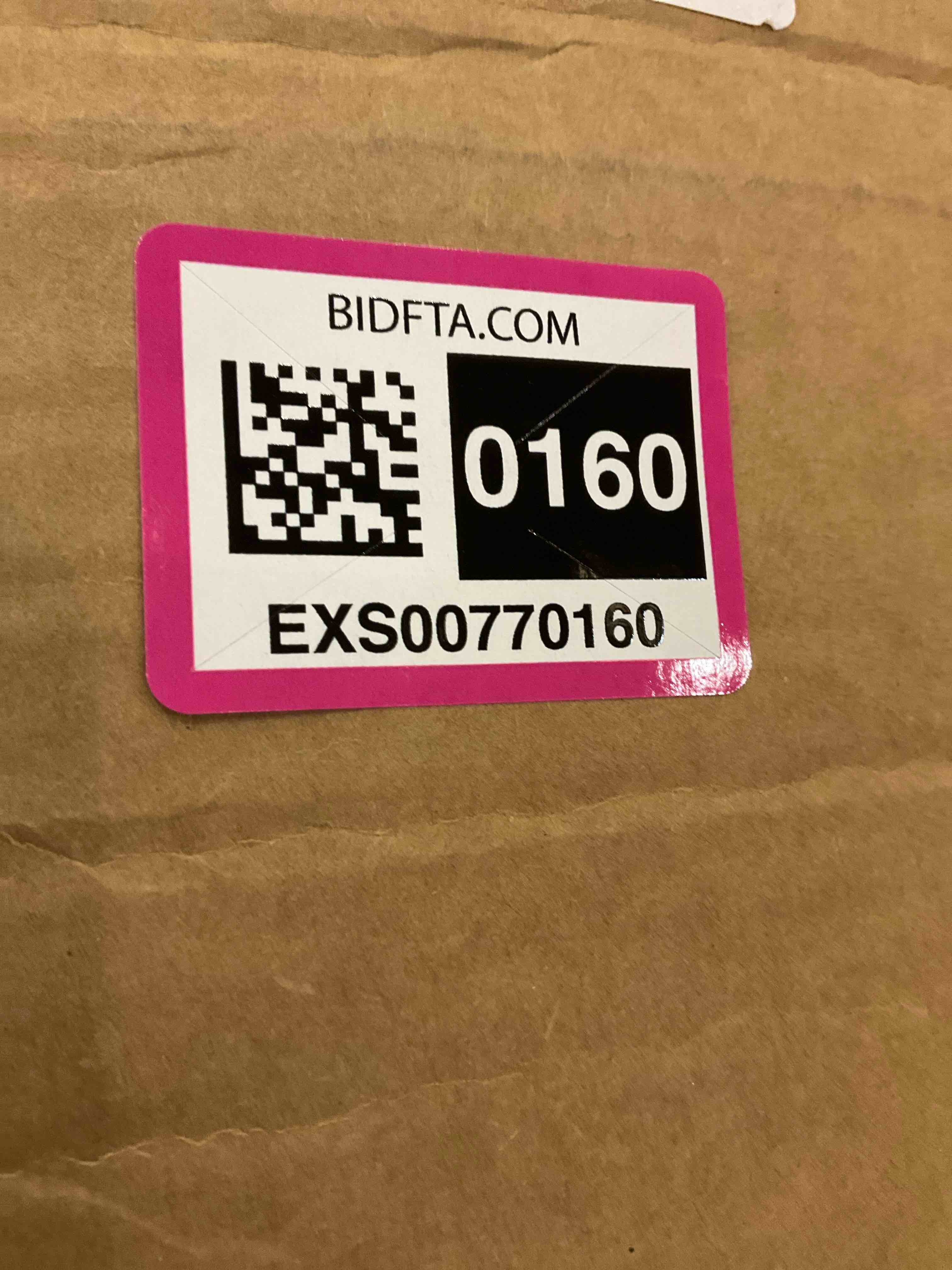 https://s3.amazonaws.com/lotting-images-prod/bidfta/EXS00770160_1701893851508.jpeg