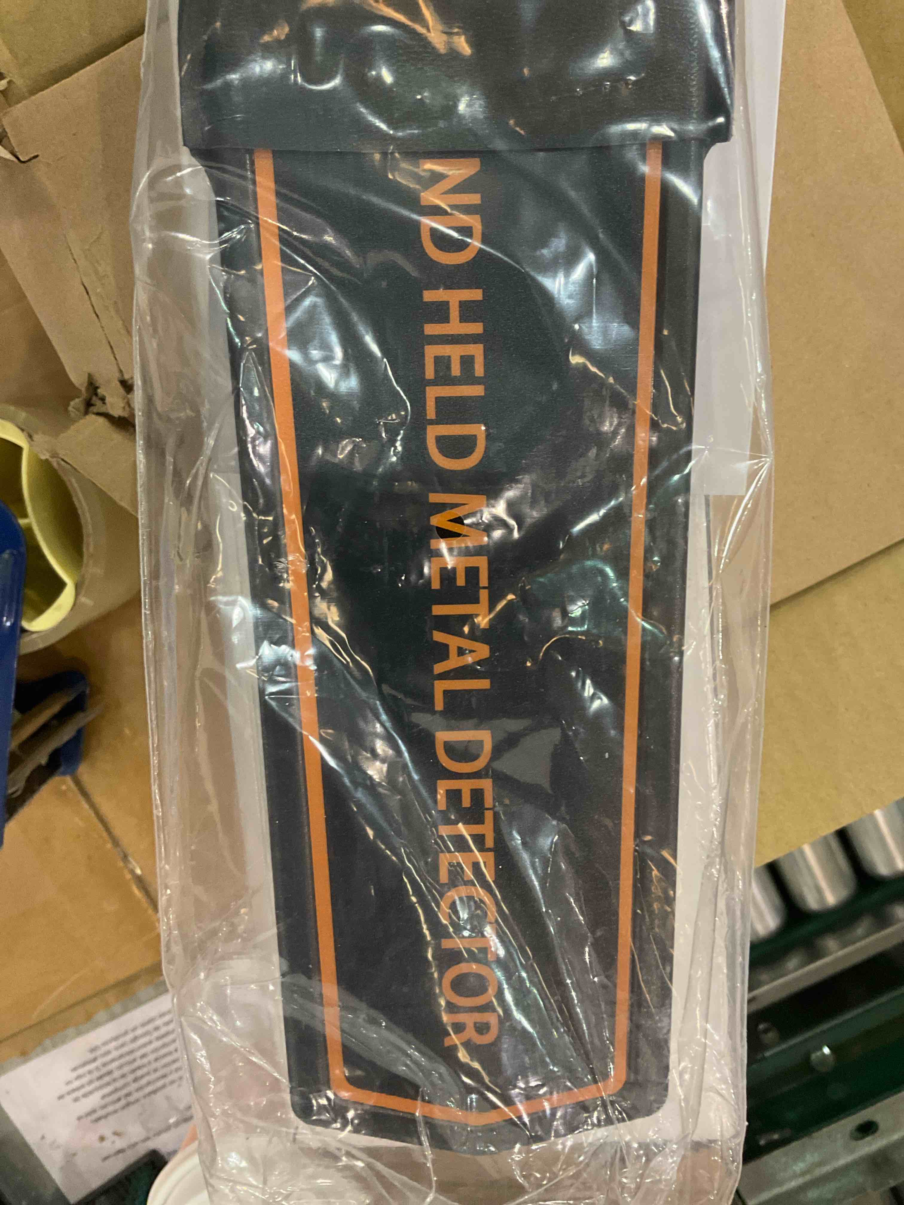 https://s3.amazonaws.com/lotting-images-prod/bidfta/EXS00770248_1701962197703.jpeg