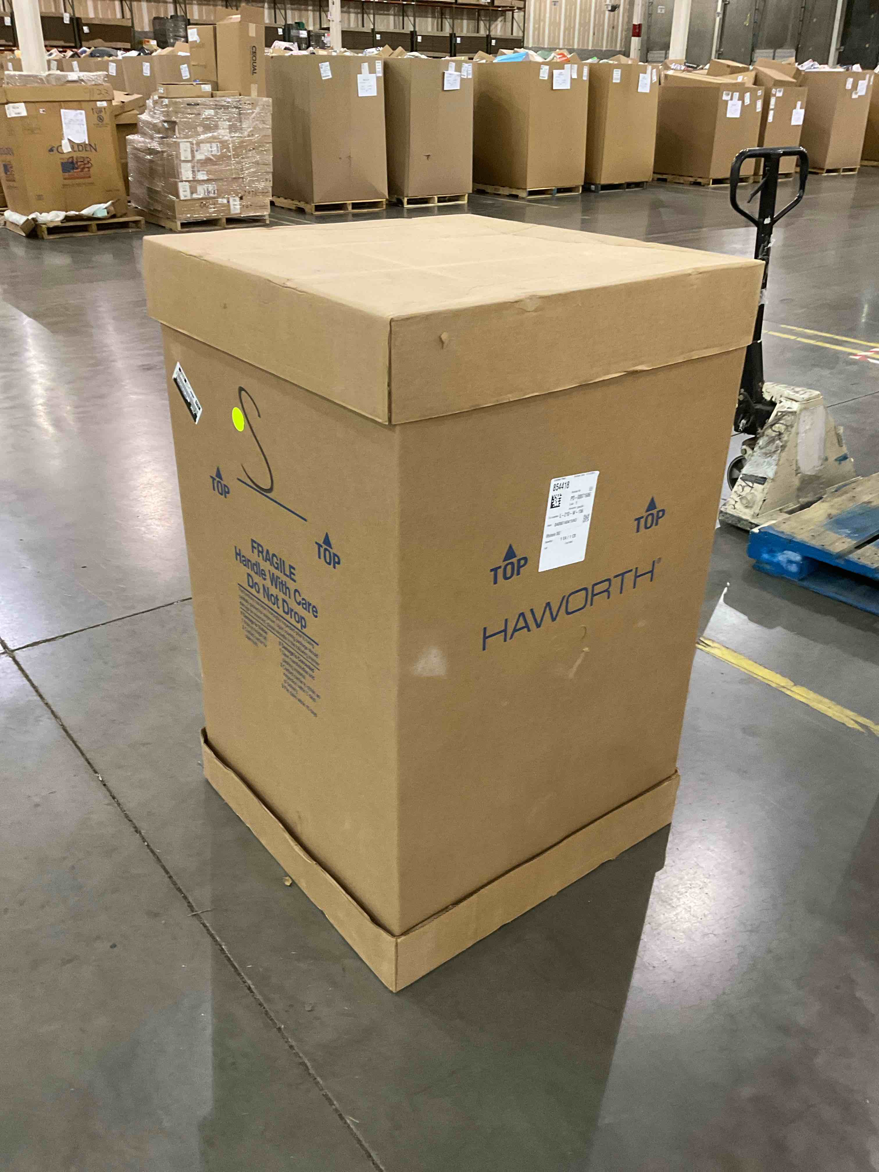 https://s3.amazonaws.com/lotting-images-prod/bidfta/EXS00771224_1701714306277.jpeg