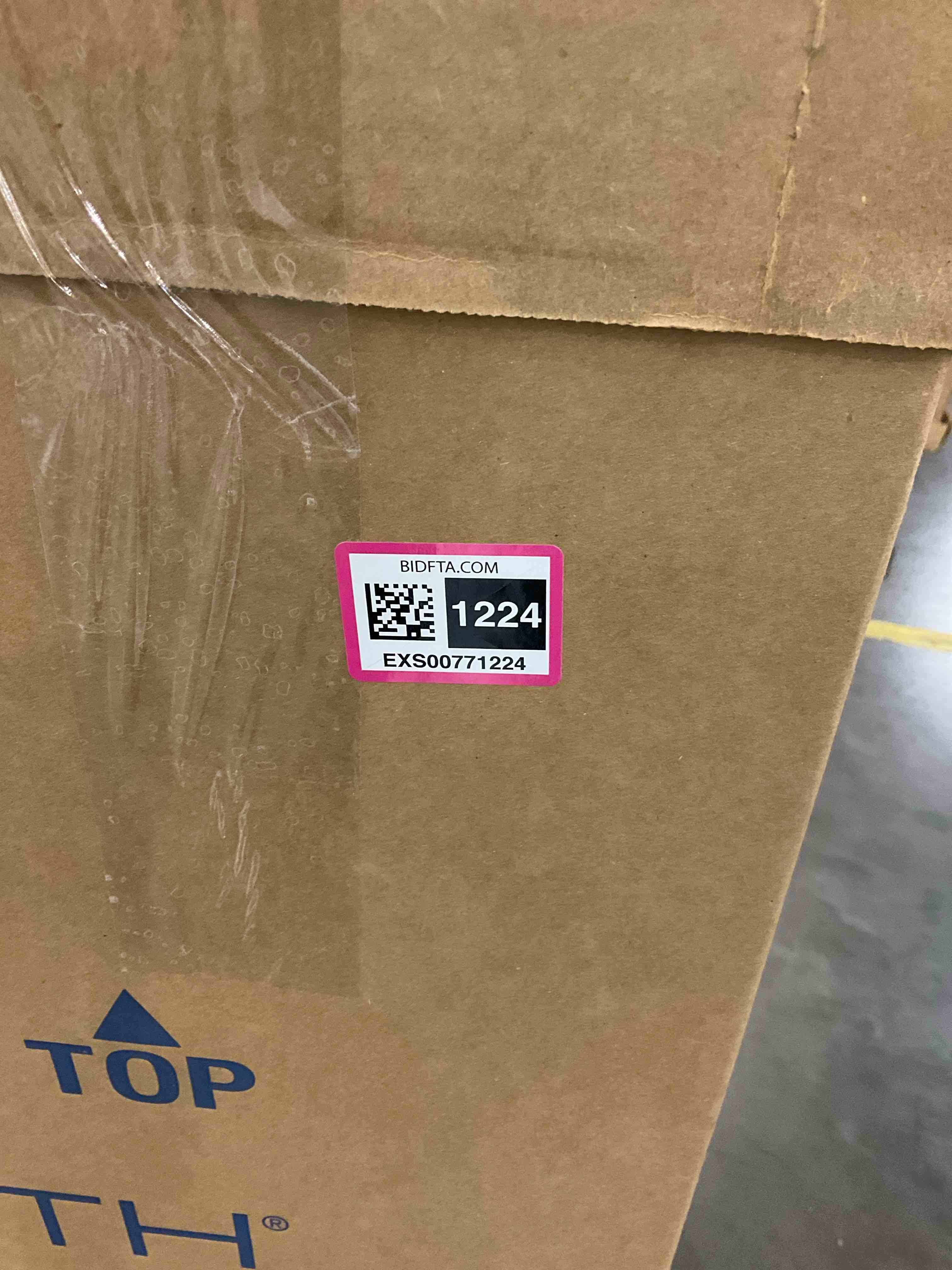 https://s3.amazonaws.com/lotting-images-prod/bidfta/EXS00771224_1701714456965.jpeg