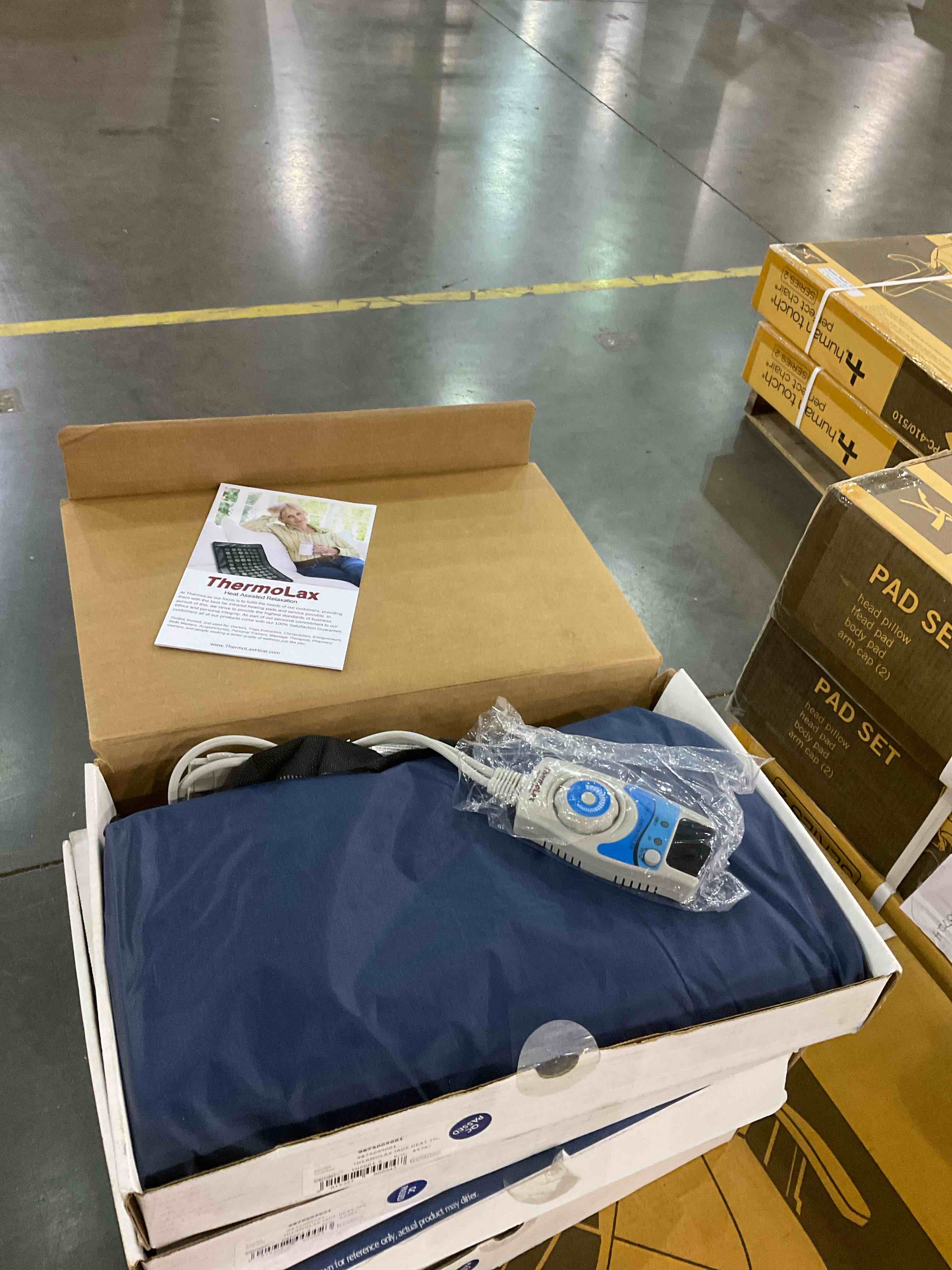 https://s3.amazonaws.com/lotting-images-prod/bidfta/EXS00771266_1701865492260.jpeg
