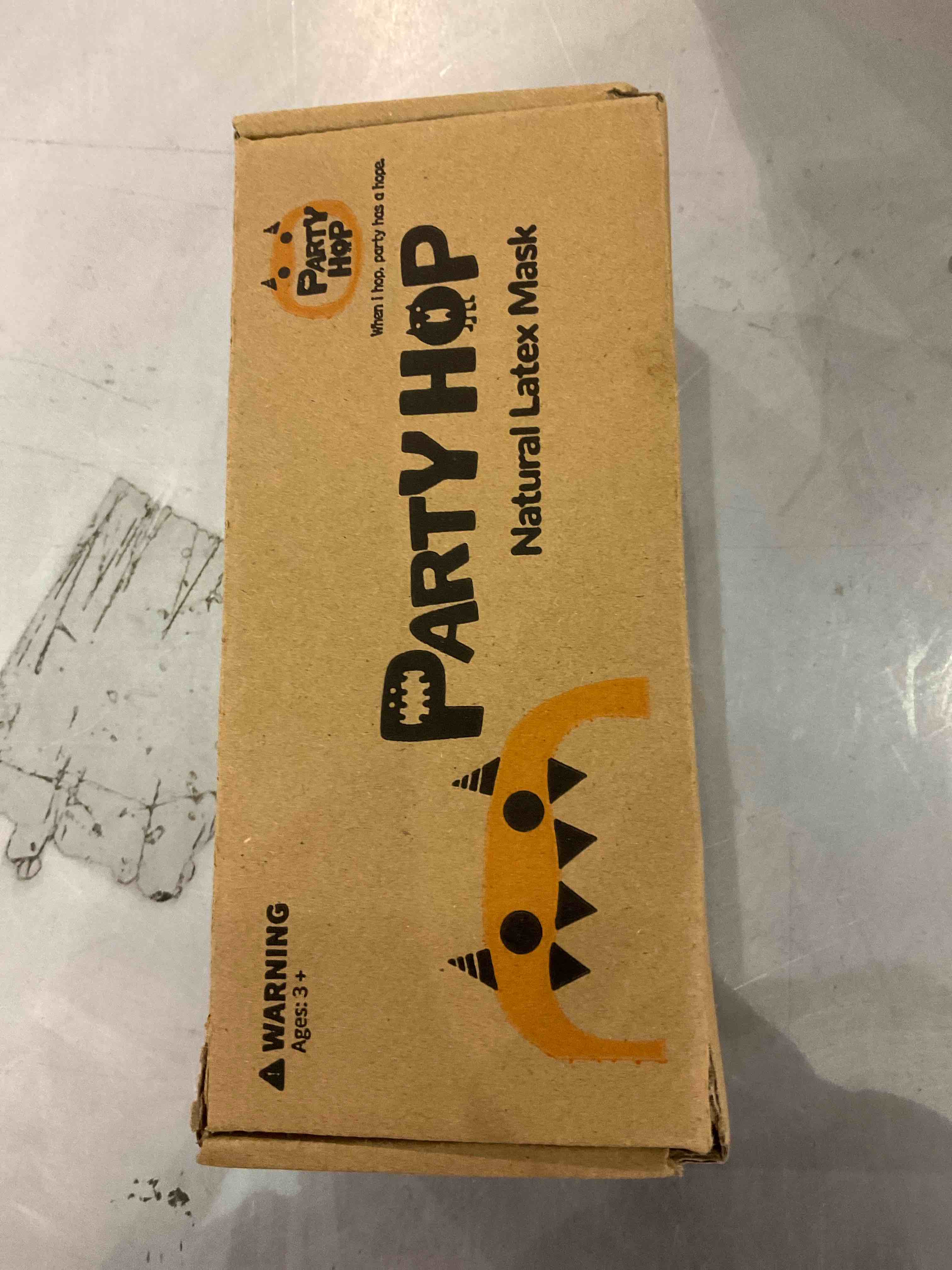 https://s3.amazonaws.com/lotting-images-prod/bidfta/EXS00771989_1702469778075.jpeg