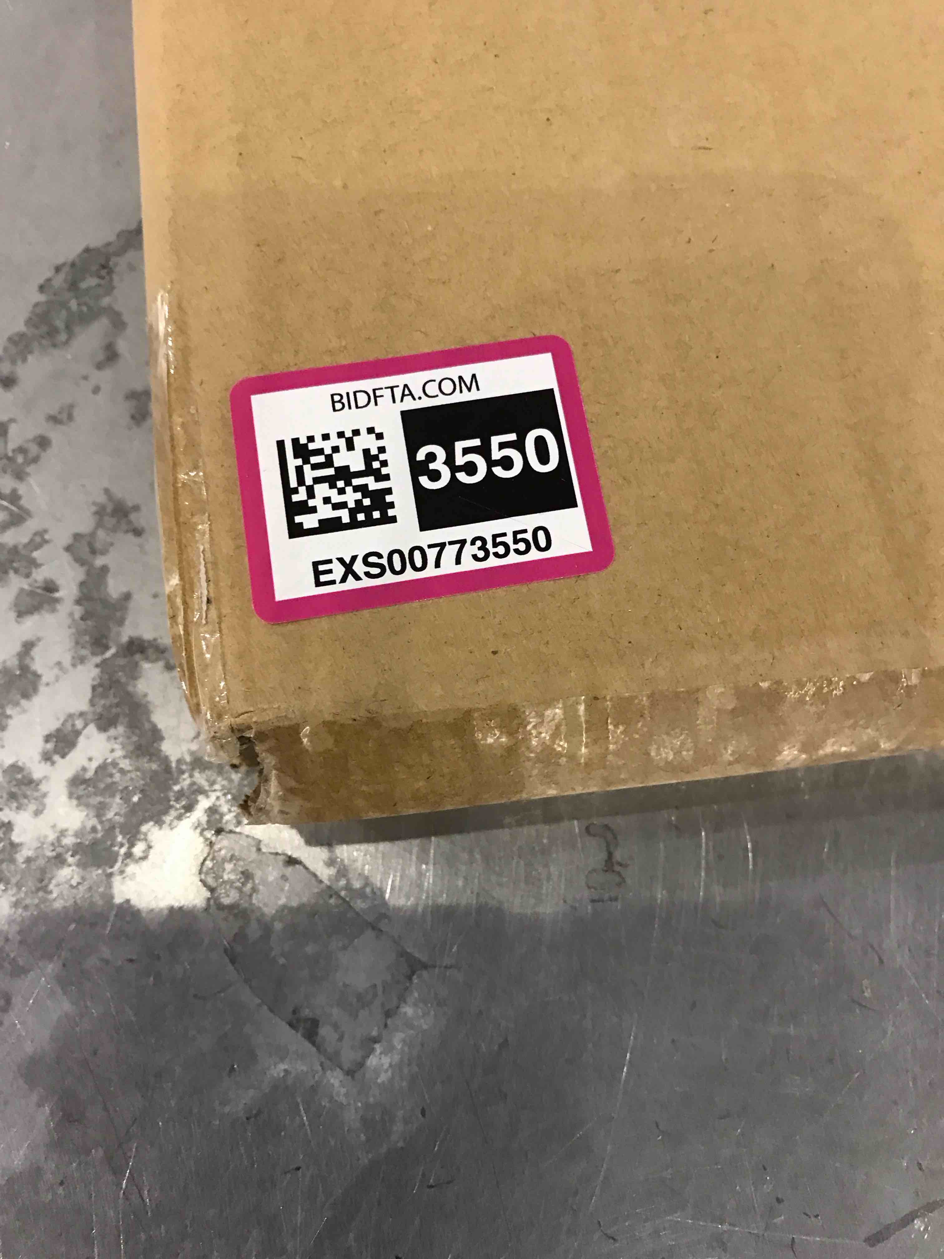 https://s3.amazonaws.com/lotting-images-prod/bidfta/EXS00773550_1705066367887.jpeg