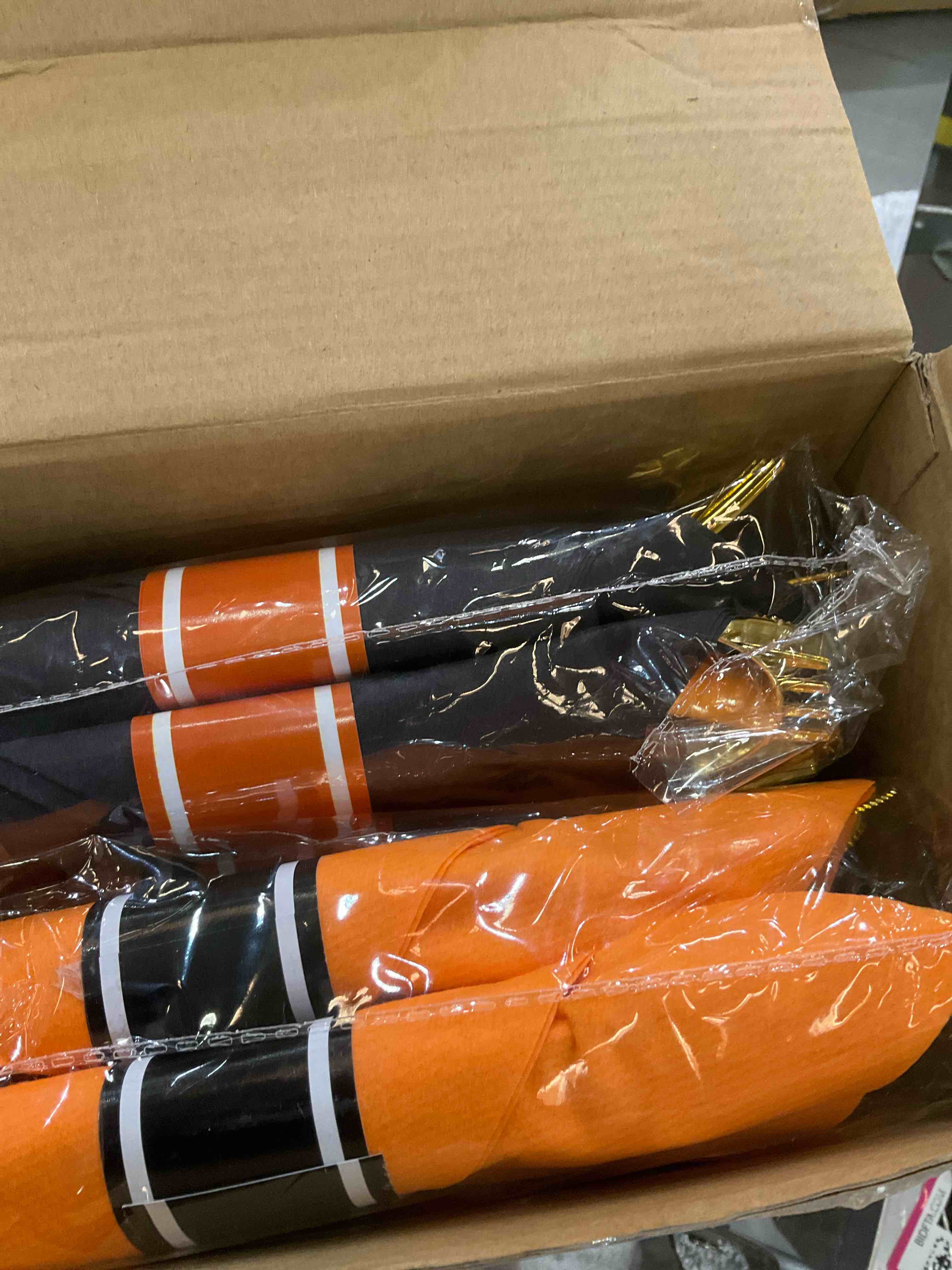 https://s3.amazonaws.com/lotting-images-prod/bidfta/EXS00774810_1701890751229.jpeg