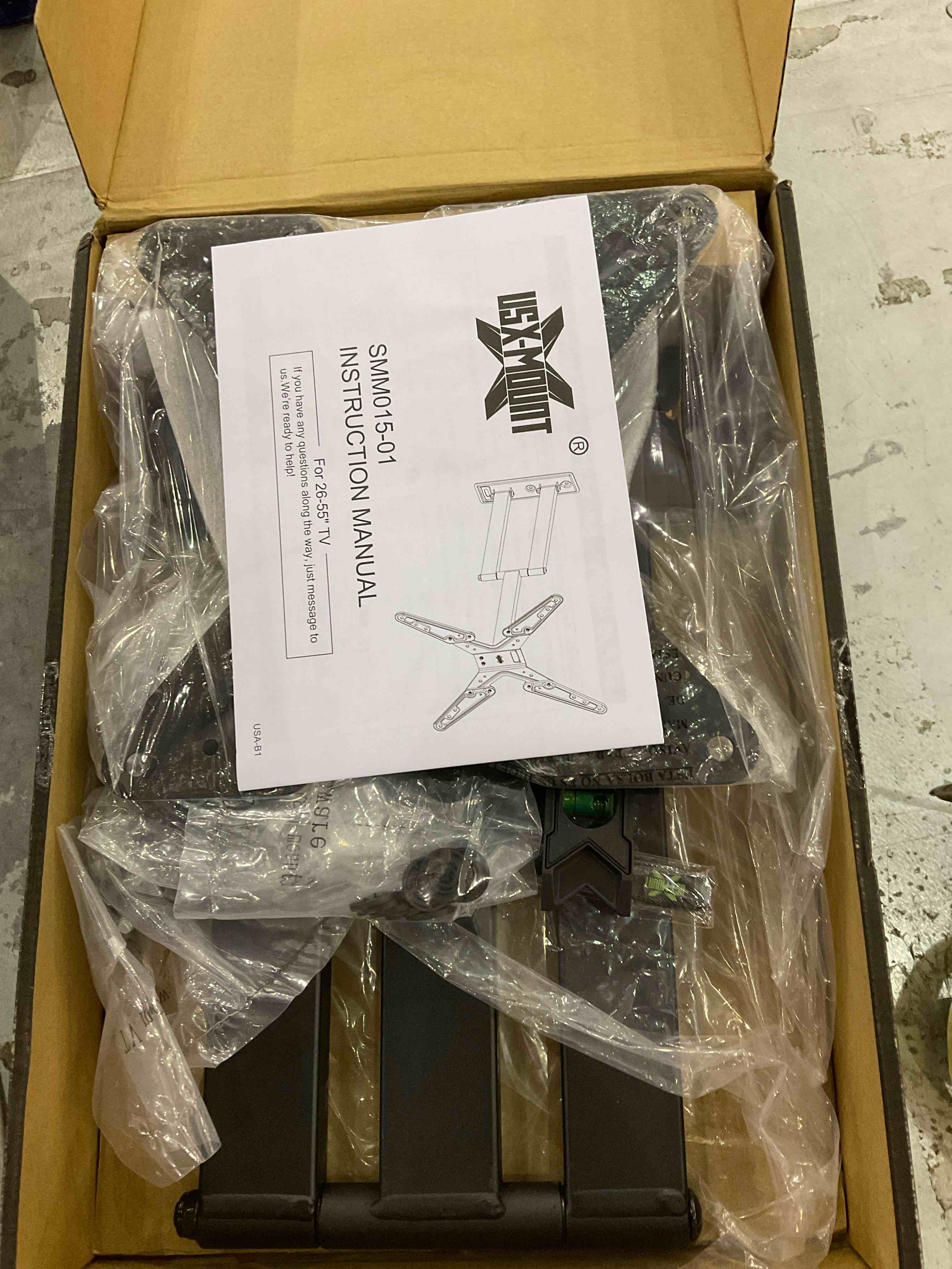 https://s3.amazonaws.com/lotting-images-prod/bidfta/EXS00775403_1702475518910.jpeg