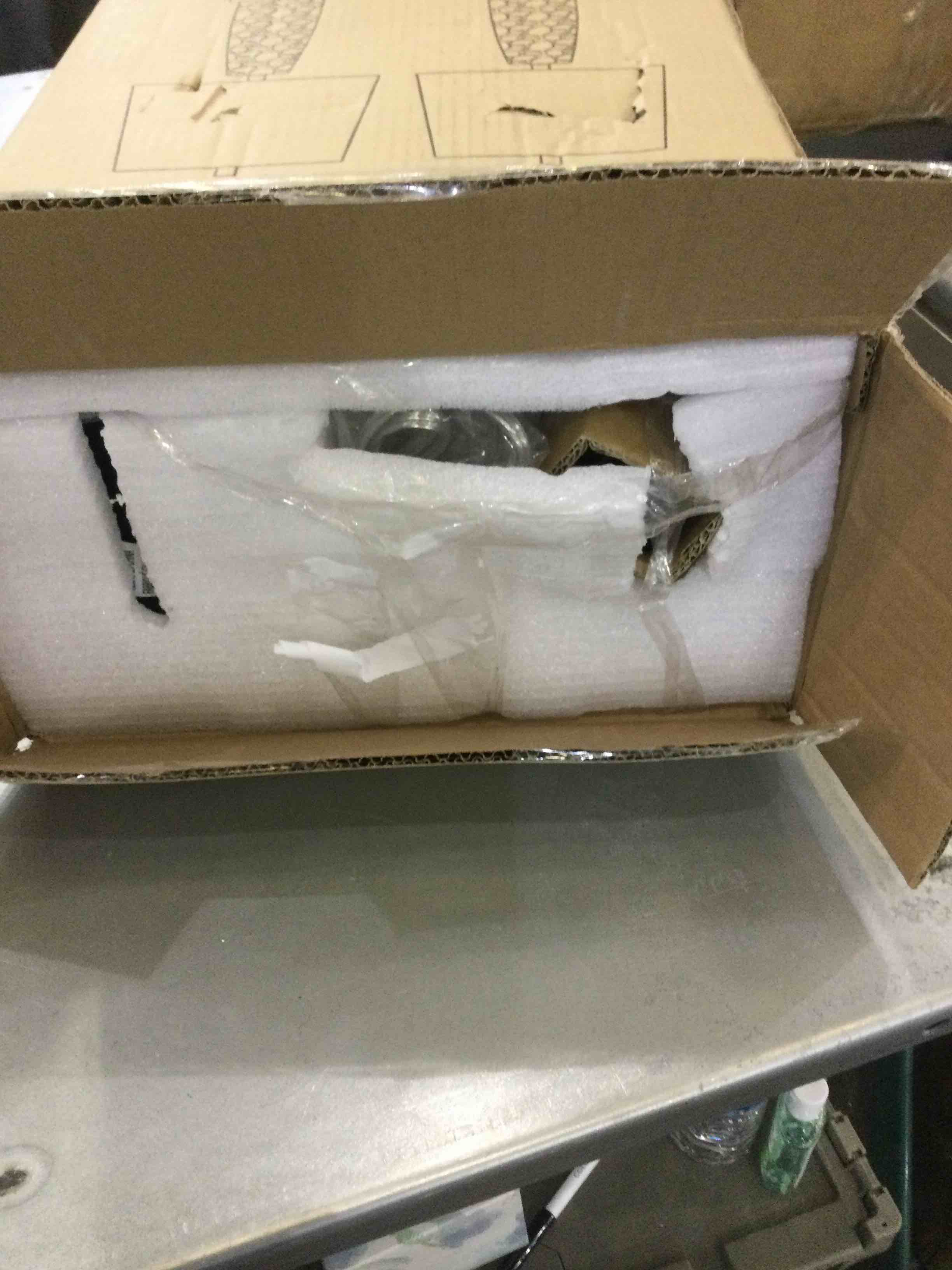 https://s3.amazonaws.com/lotting-images-prod/bidfta/EXS00775617_1702579266121.jpeg