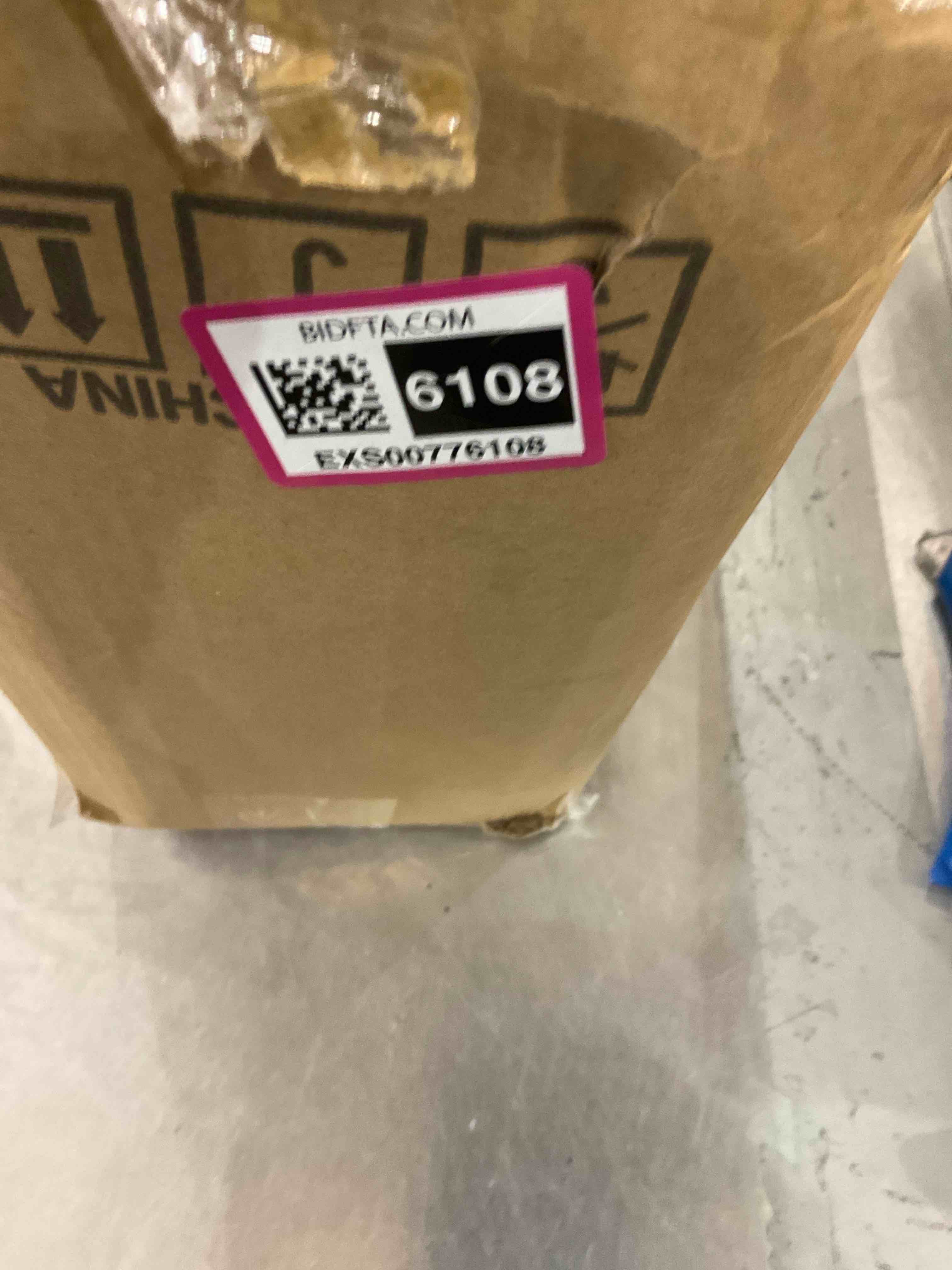 https://s3.amazonaws.com/lotting-images-prod/bidfta/EXS00776108_1701788871140.jpeg