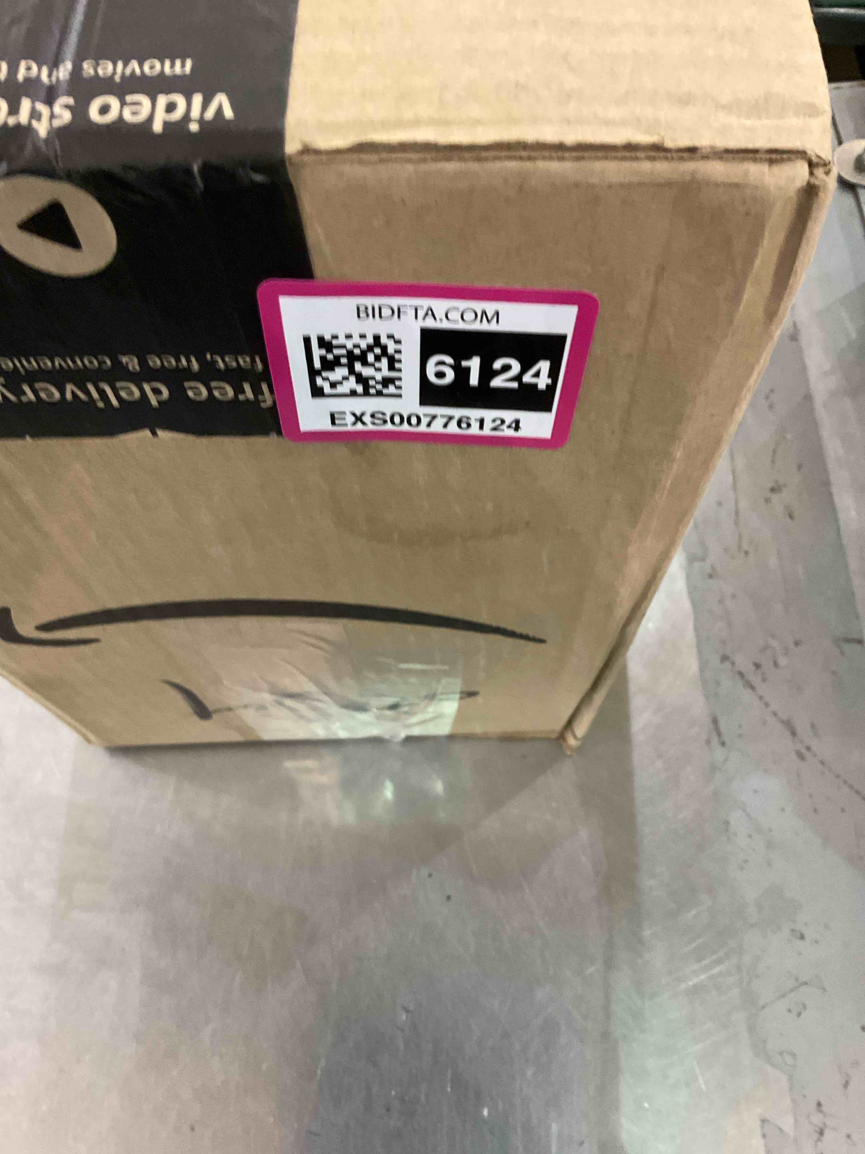 https://s3.amazonaws.com/lotting-images-prod/bidfta/EXS00776124_1701790463987.jpeg