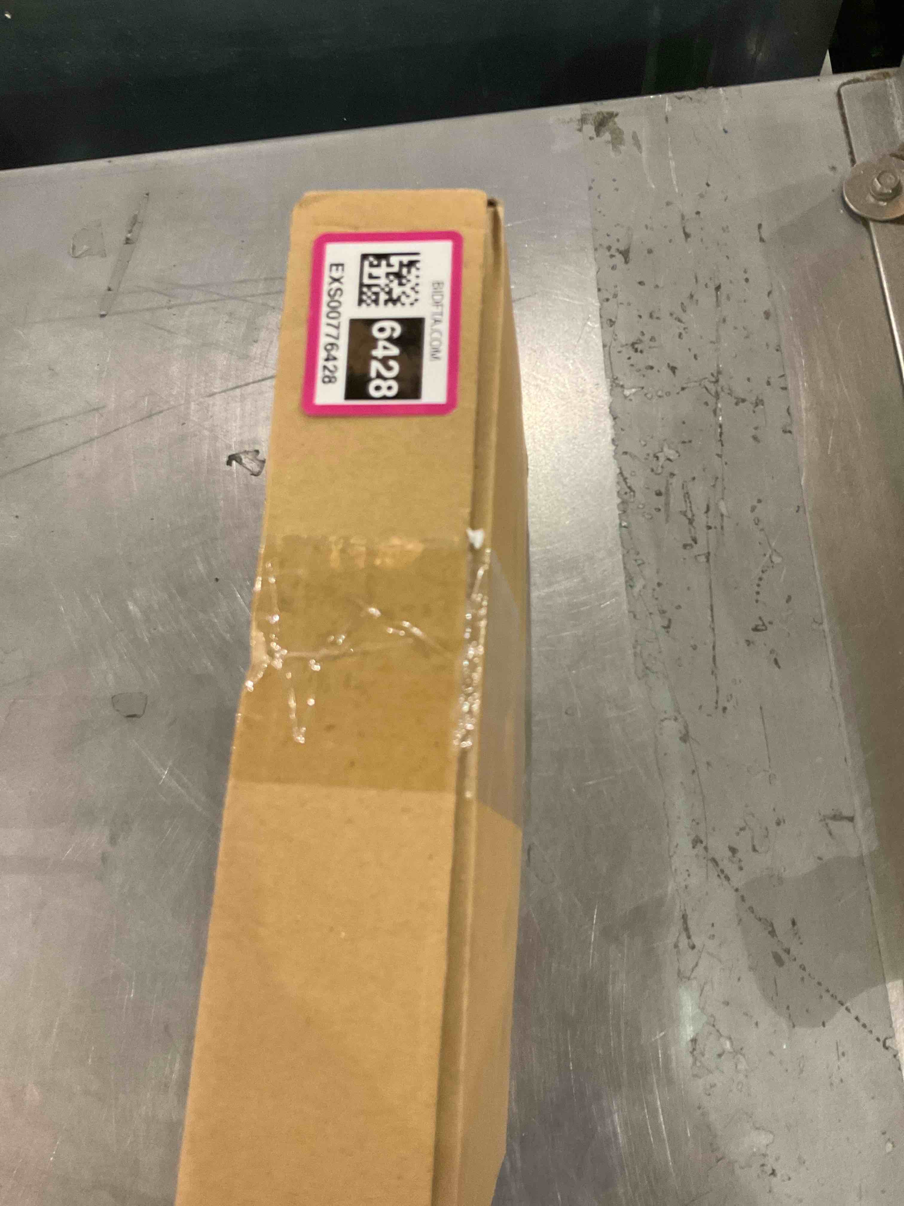 https://s3.amazonaws.com/lotting-images-prod/bidfta/EXS00776428_1701886208463.jpeg