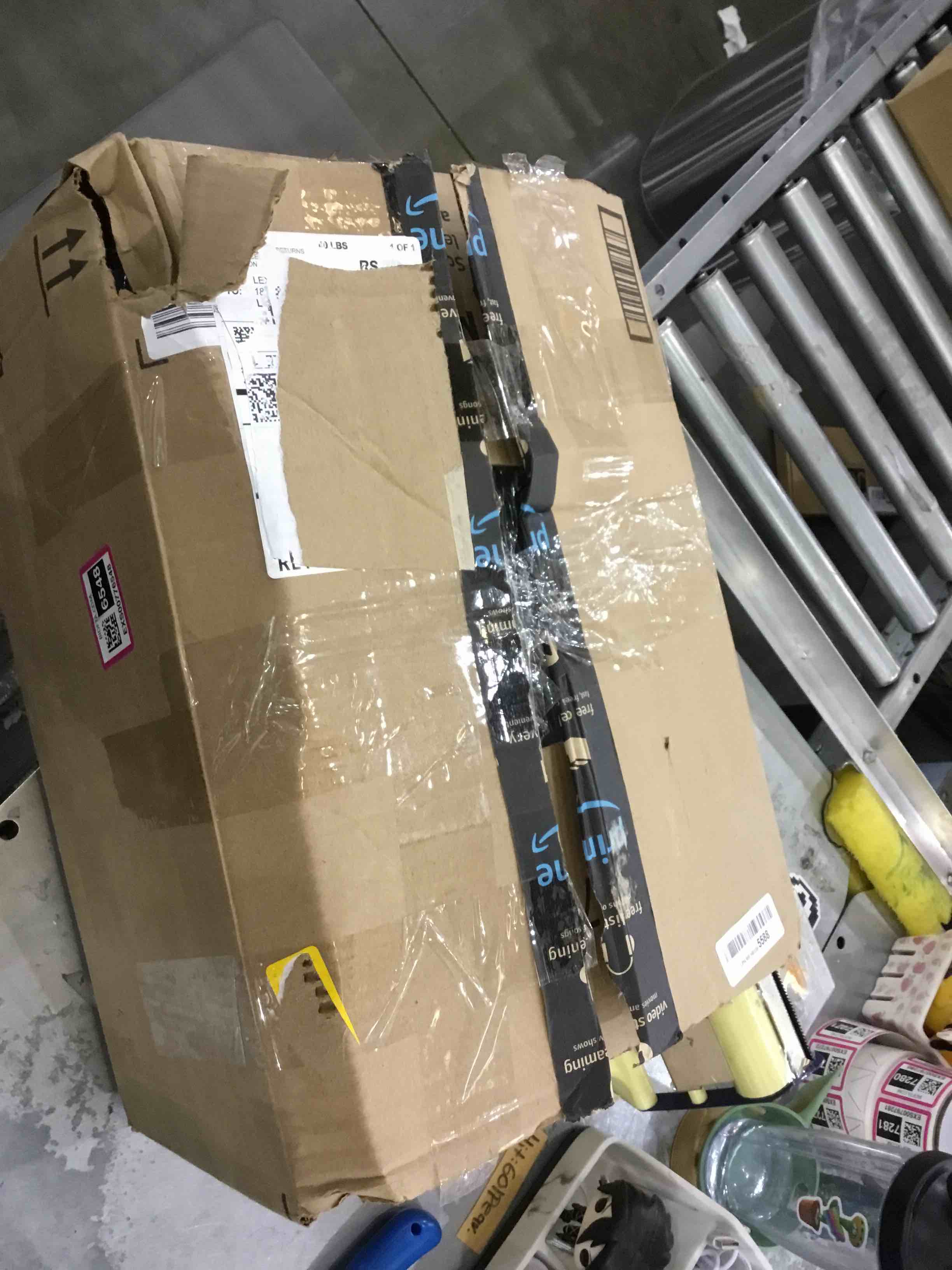 https://s3.amazonaws.com/lotting-images-prod/bidfta/EXS00776548_1701792329557.jpeg