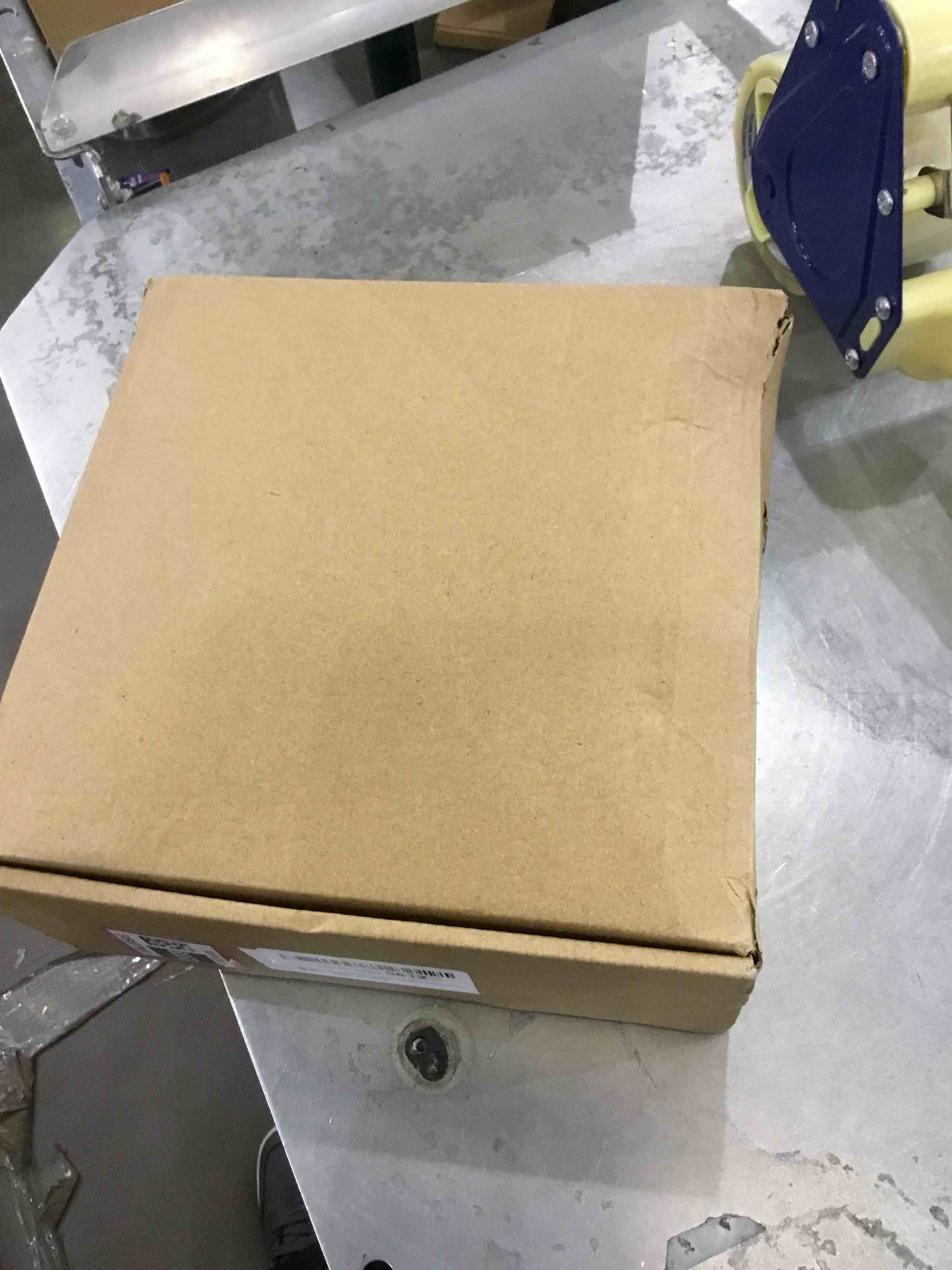 https://s3.amazonaws.com/lotting-images-prod/bidfta/EXS00776553_1701792600843.jpeg