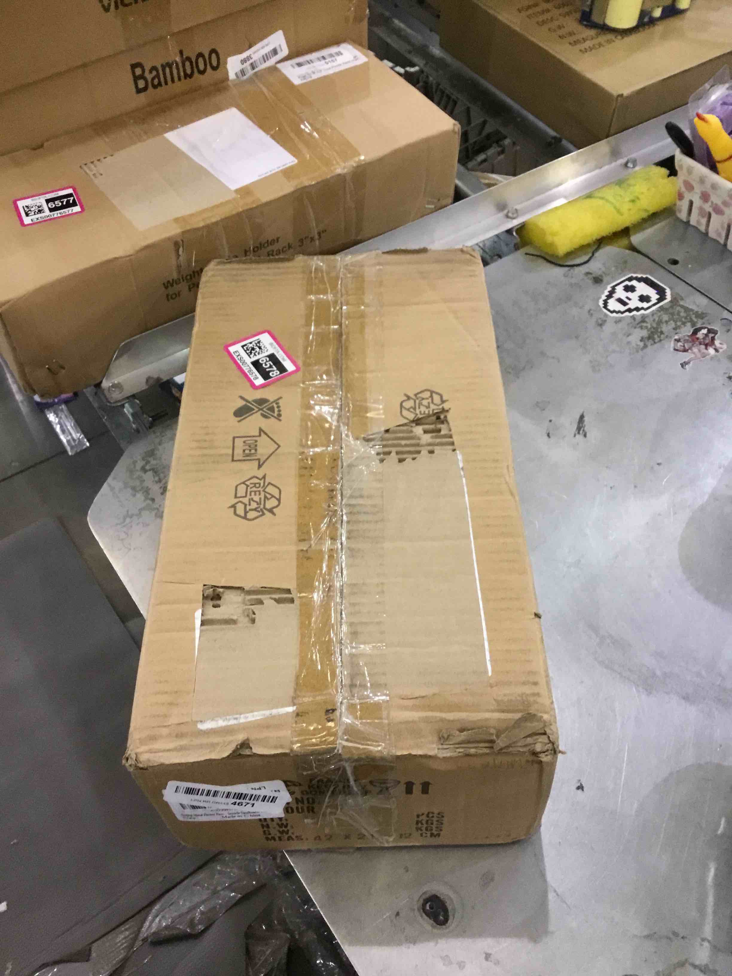 https://s3.amazonaws.com/lotting-images-prod/bidfta/EXS00776578_1701798470679.jpeg
