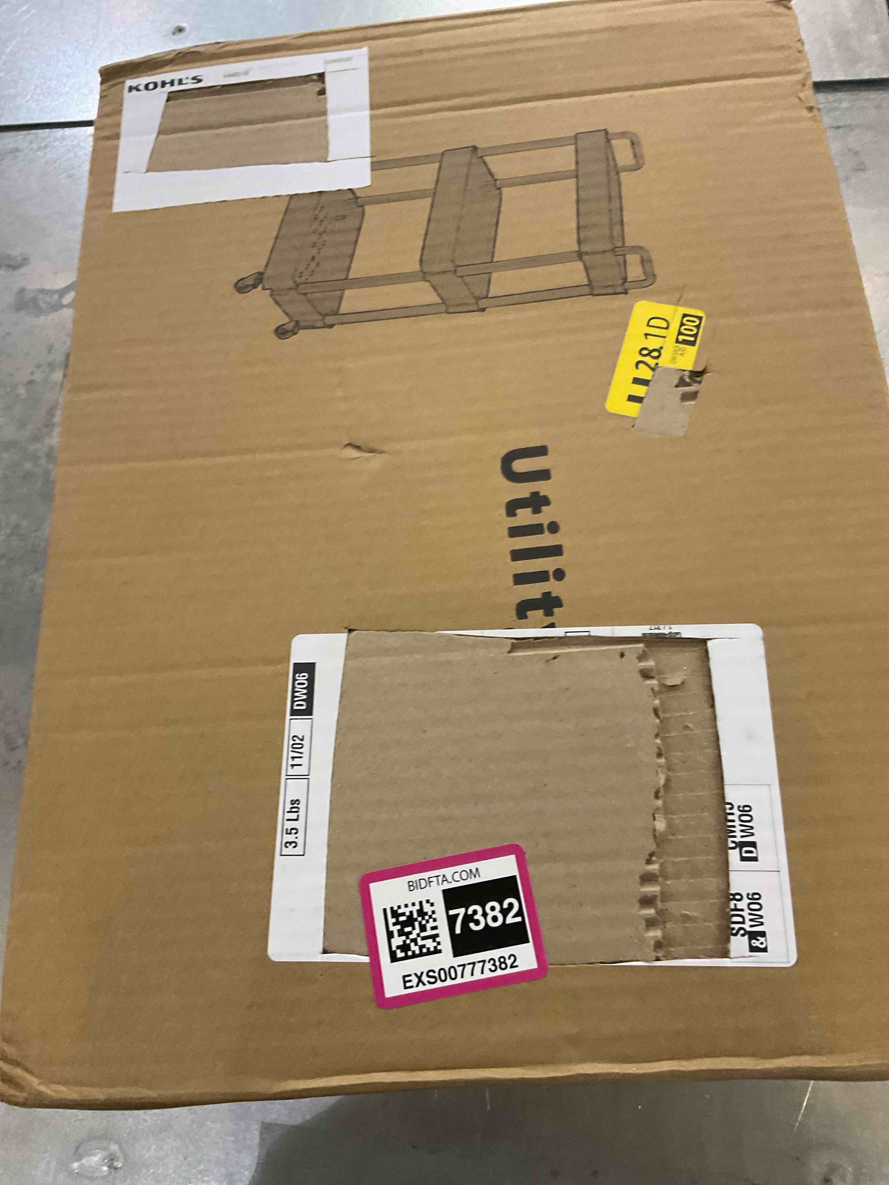 https://s3.amazonaws.com/lotting-images-prod/bidfta/EXS00777382_1701978711344.jpeg