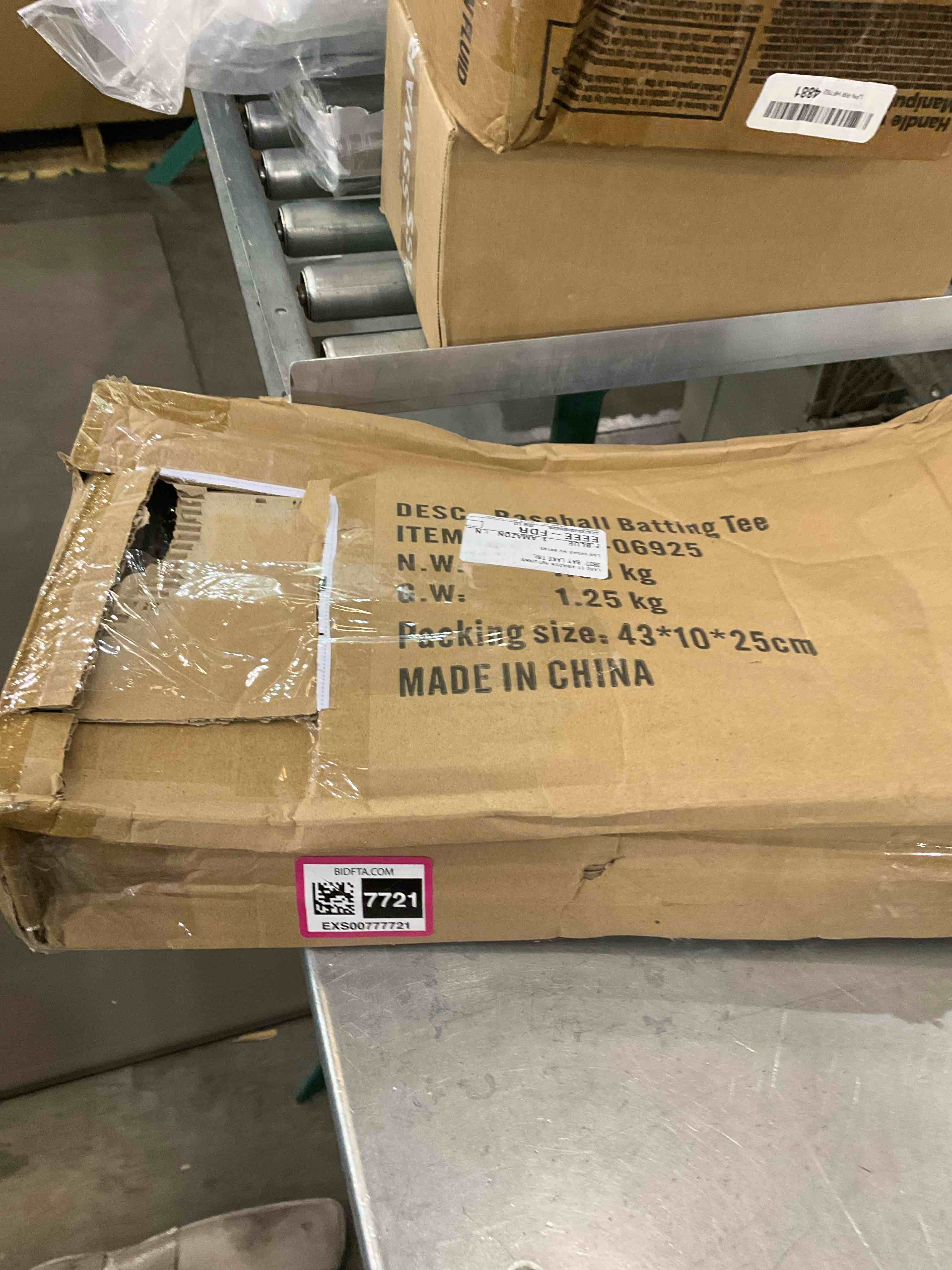https://s3.amazonaws.com/lotting-images-prod/bidfta/EXS00777721_1701978878484.jpeg