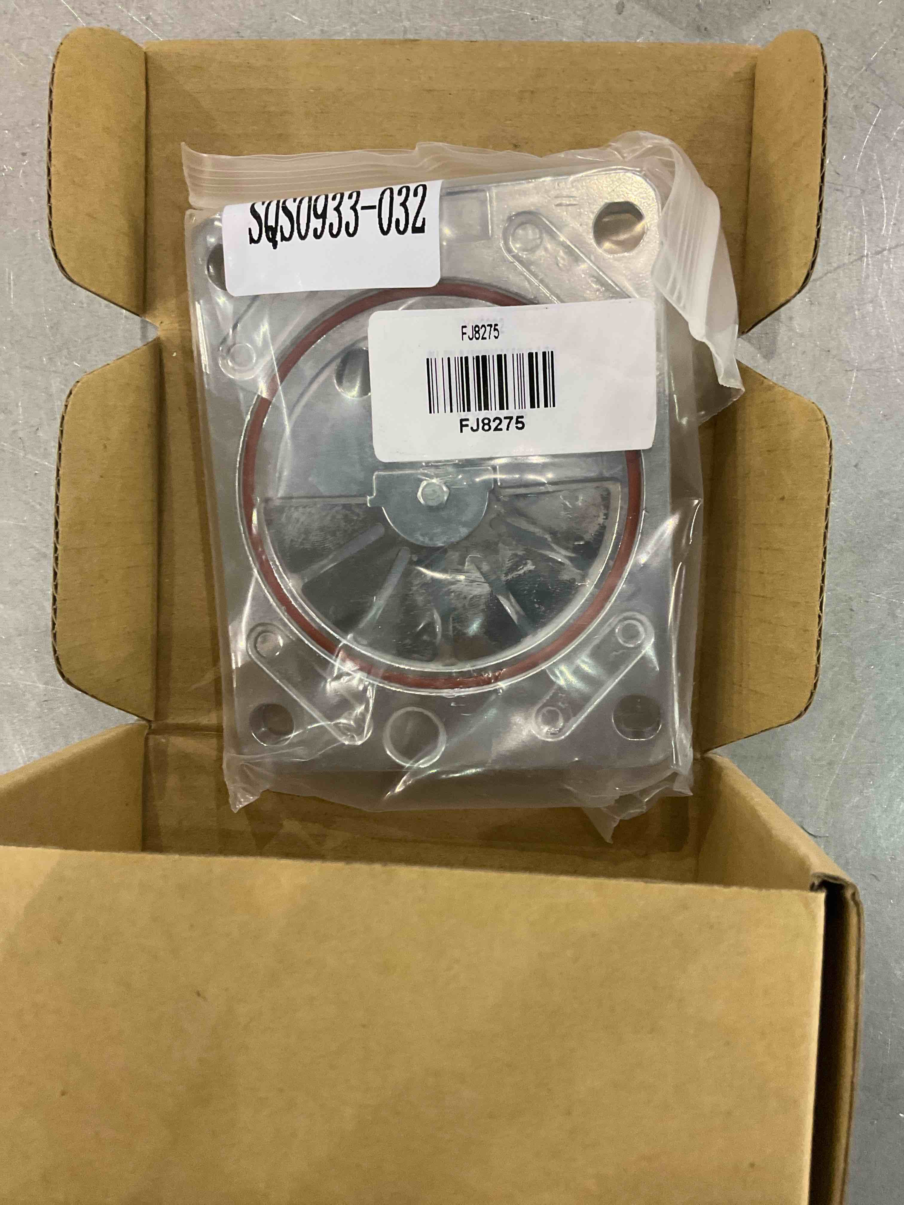 https://s3.amazonaws.com/lotting-images-prod/bidfta/EXS00778379_1702385631165.jpeg