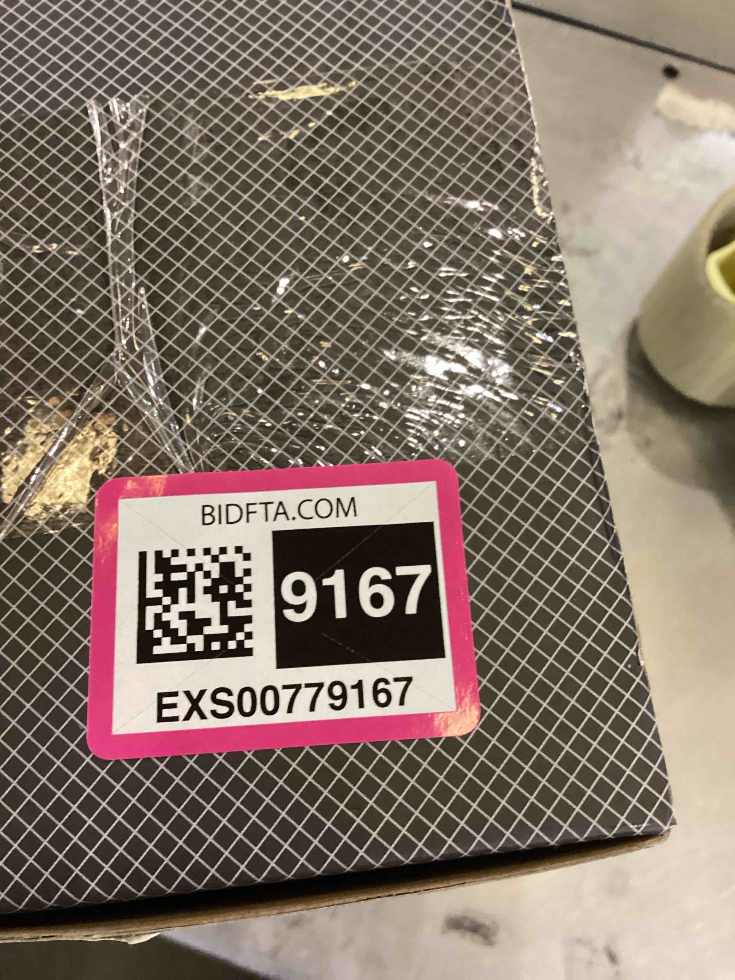 https://s3.amazonaws.com/lotting-images-prod/bidfta/EXS00779167_1702666453932.jpeg