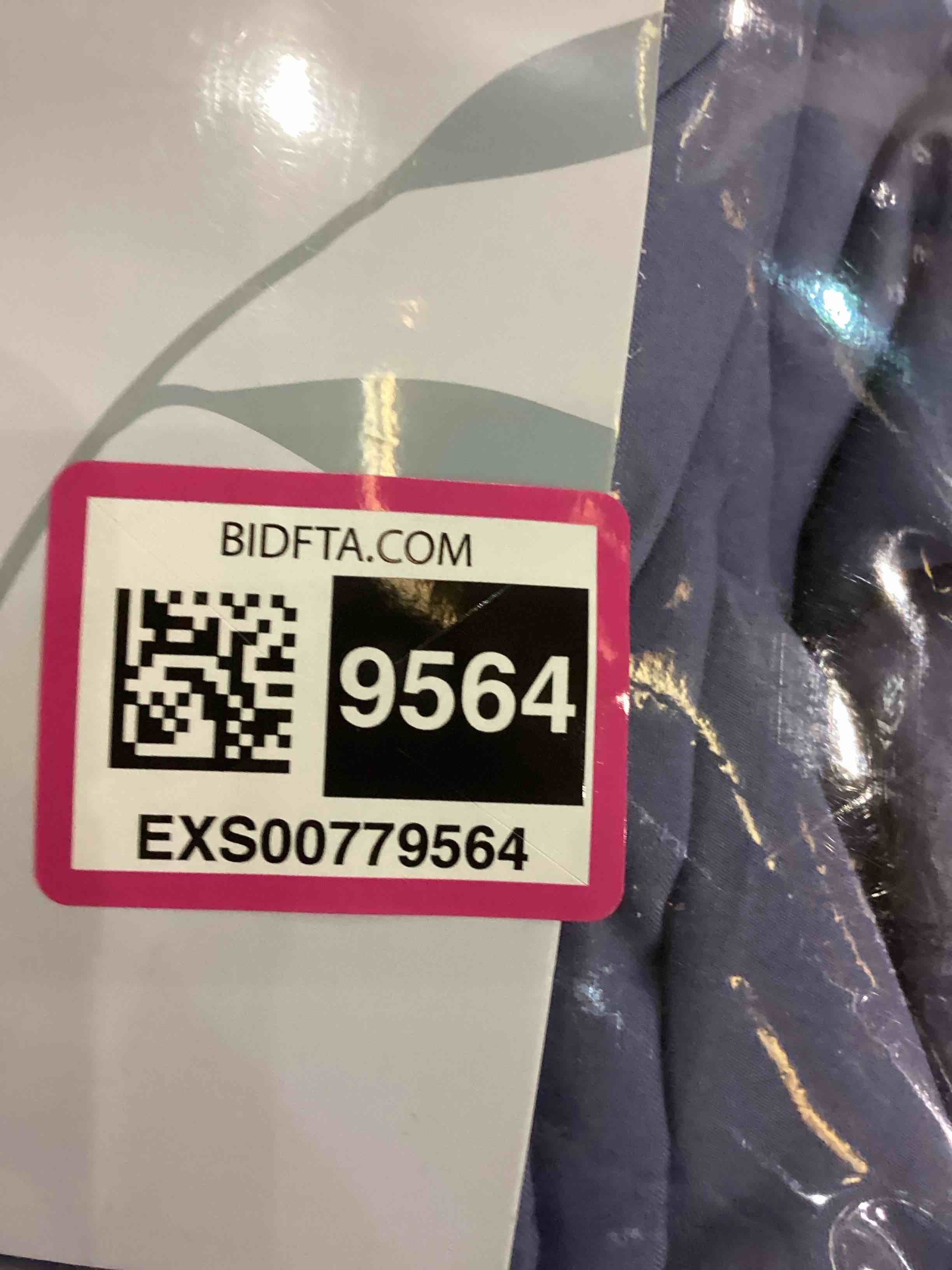 https://s3.amazonaws.com/lotting-images-prod/bidfta/EXS00779564_1701960364470.jpeg