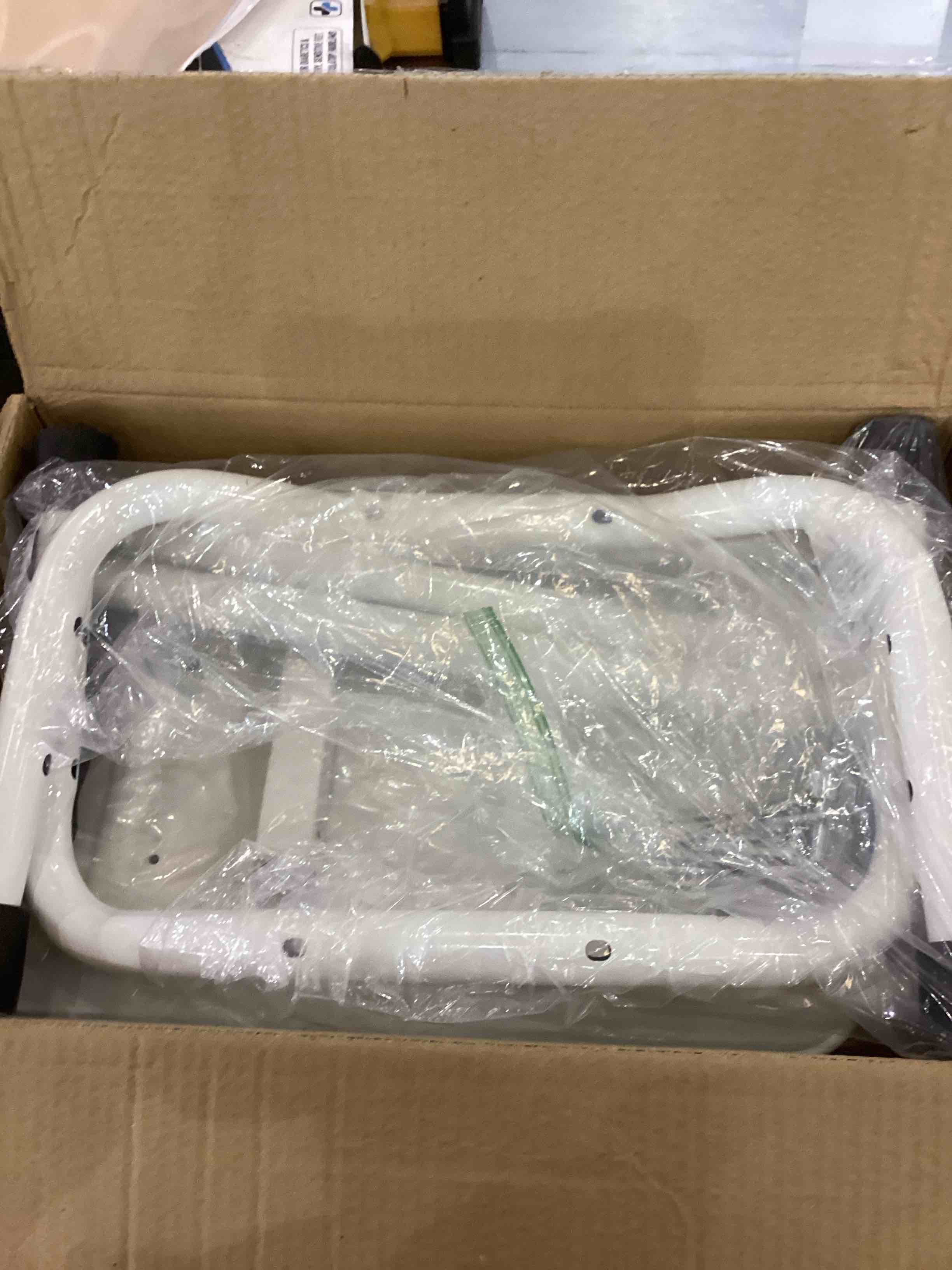 https://s3.amazonaws.com/lotting-images-prod/bidfta/EXS00779631_1701972060228.jpeg