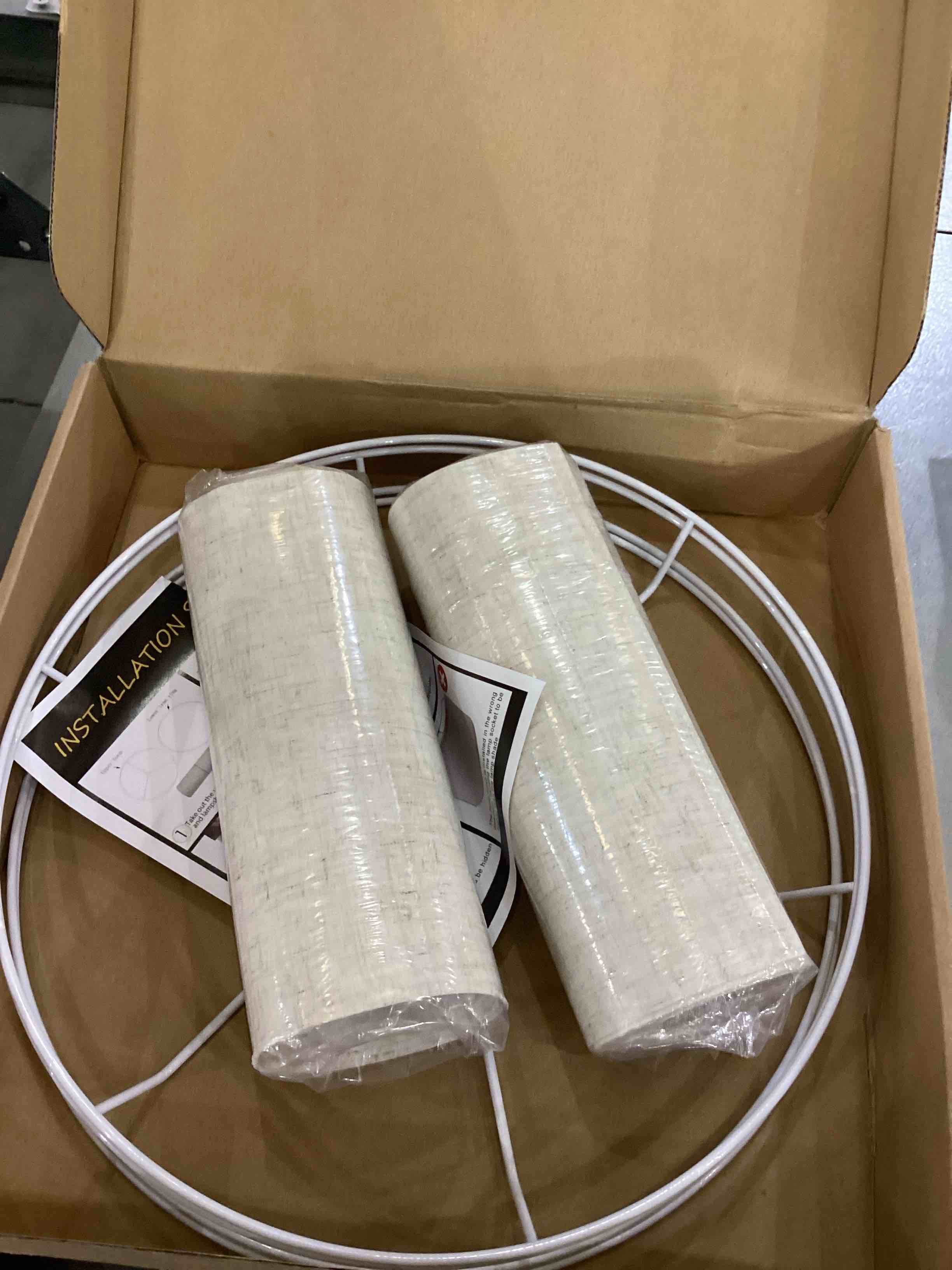 https://s3.amazonaws.com/lotting-images-prod/bidfta/EXS00779673_1701978827299.jpeg
