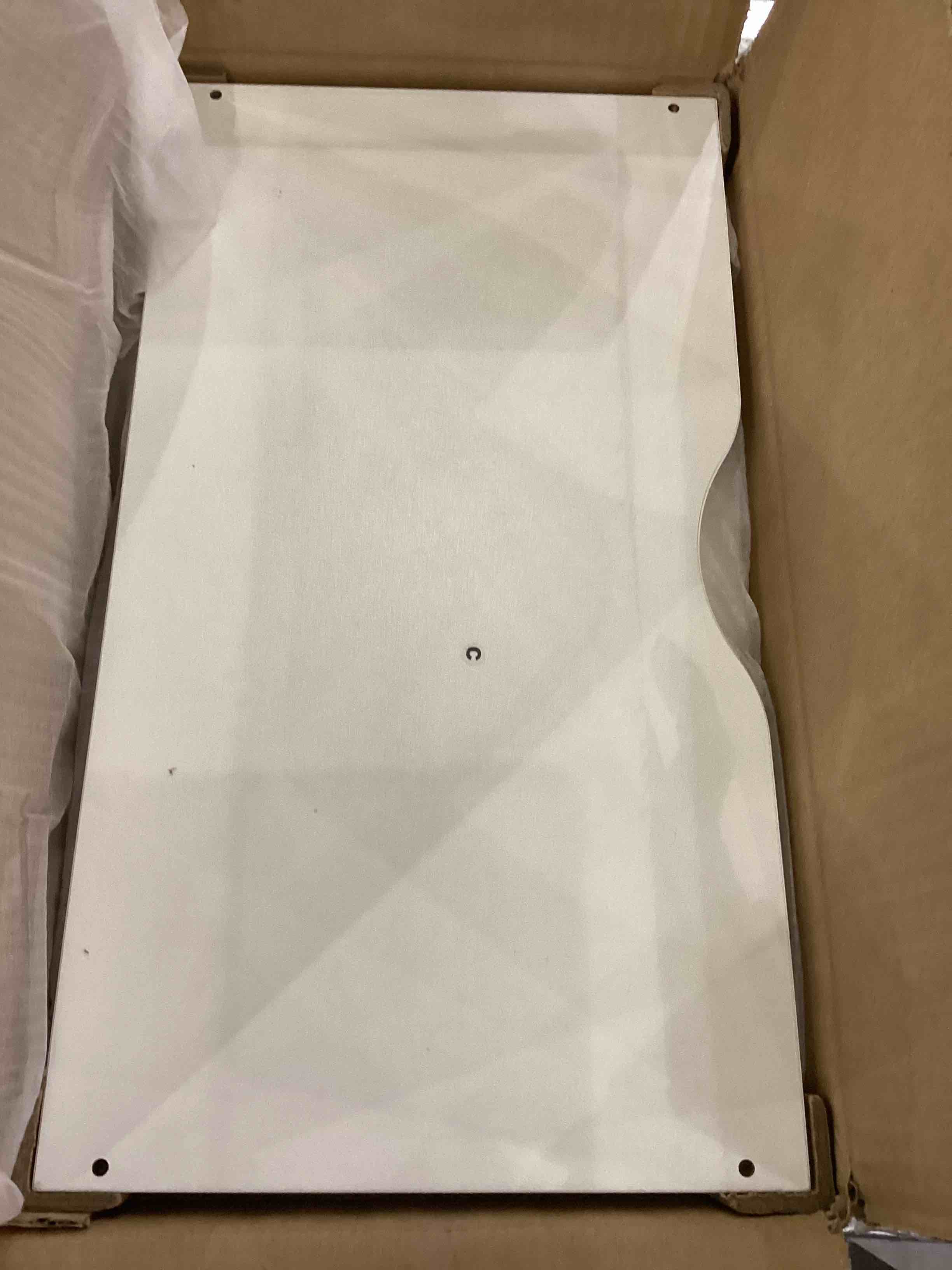 https://s3.amazonaws.com/lotting-images-prod/bidfta/EXS00779677_1701979407722.jpeg