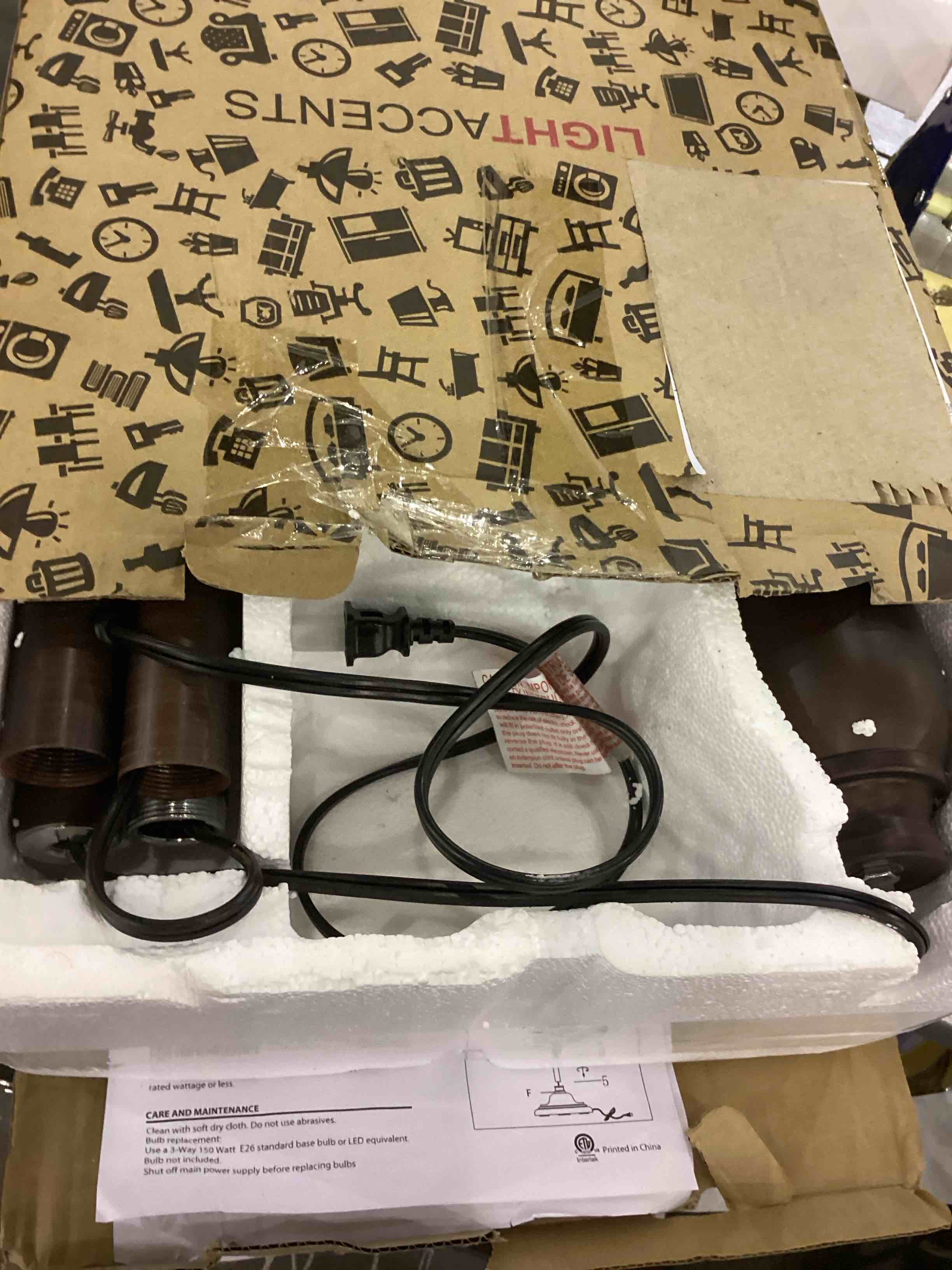 https://s3.amazonaws.com/lotting-images-prod/bidfta/EXS00779714_1702042002425.jpeg