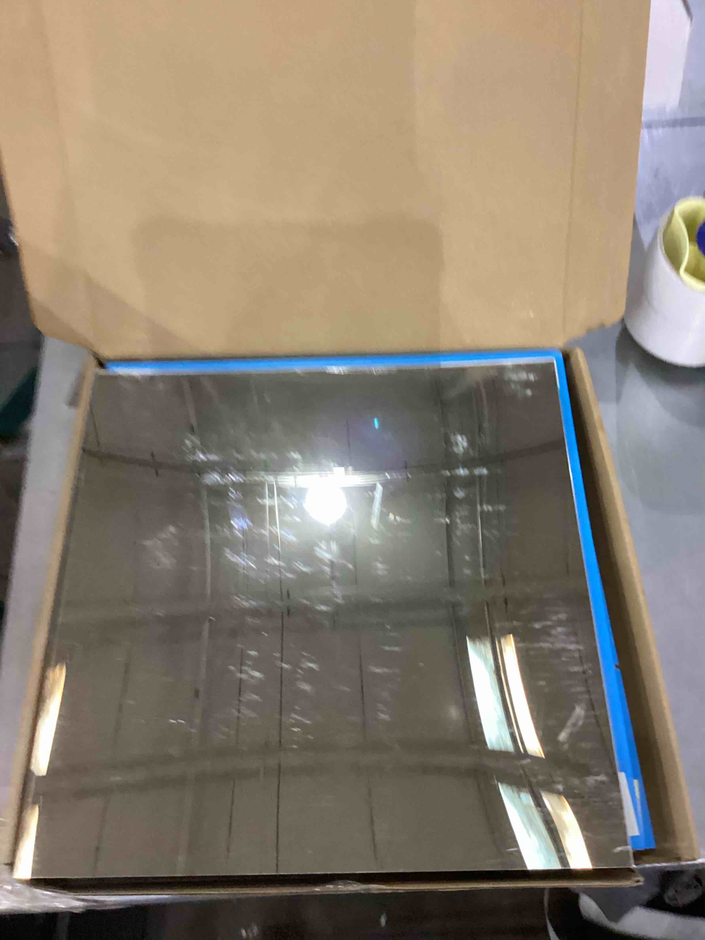 https://s3.amazonaws.com/lotting-images-prod/bidfta/EXS00779717_1702042425782.jpeg