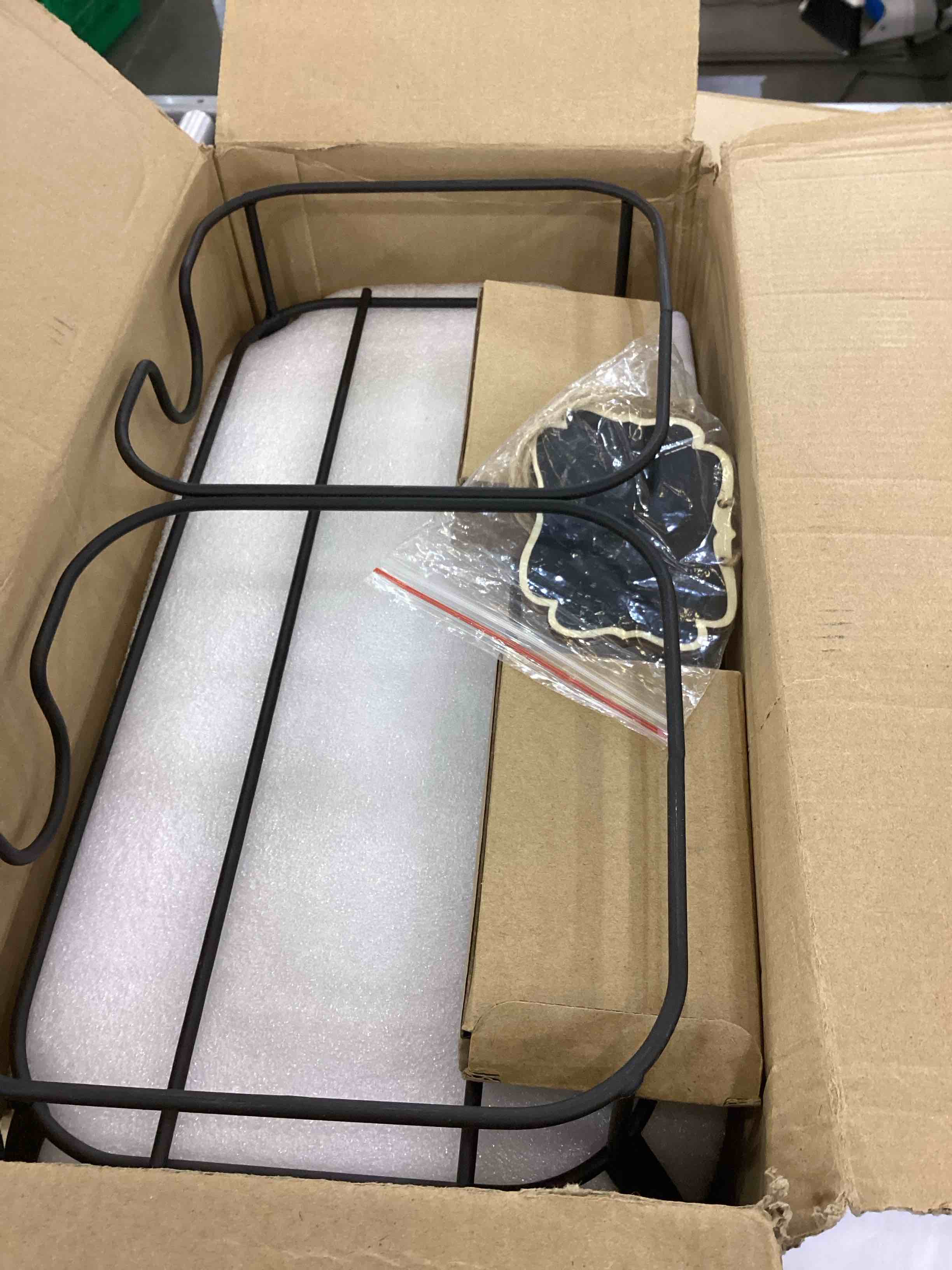 https://s3.amazonaws.com/lotting-images-prod/bidfta/EXS00779751_1702049380808.jpeg