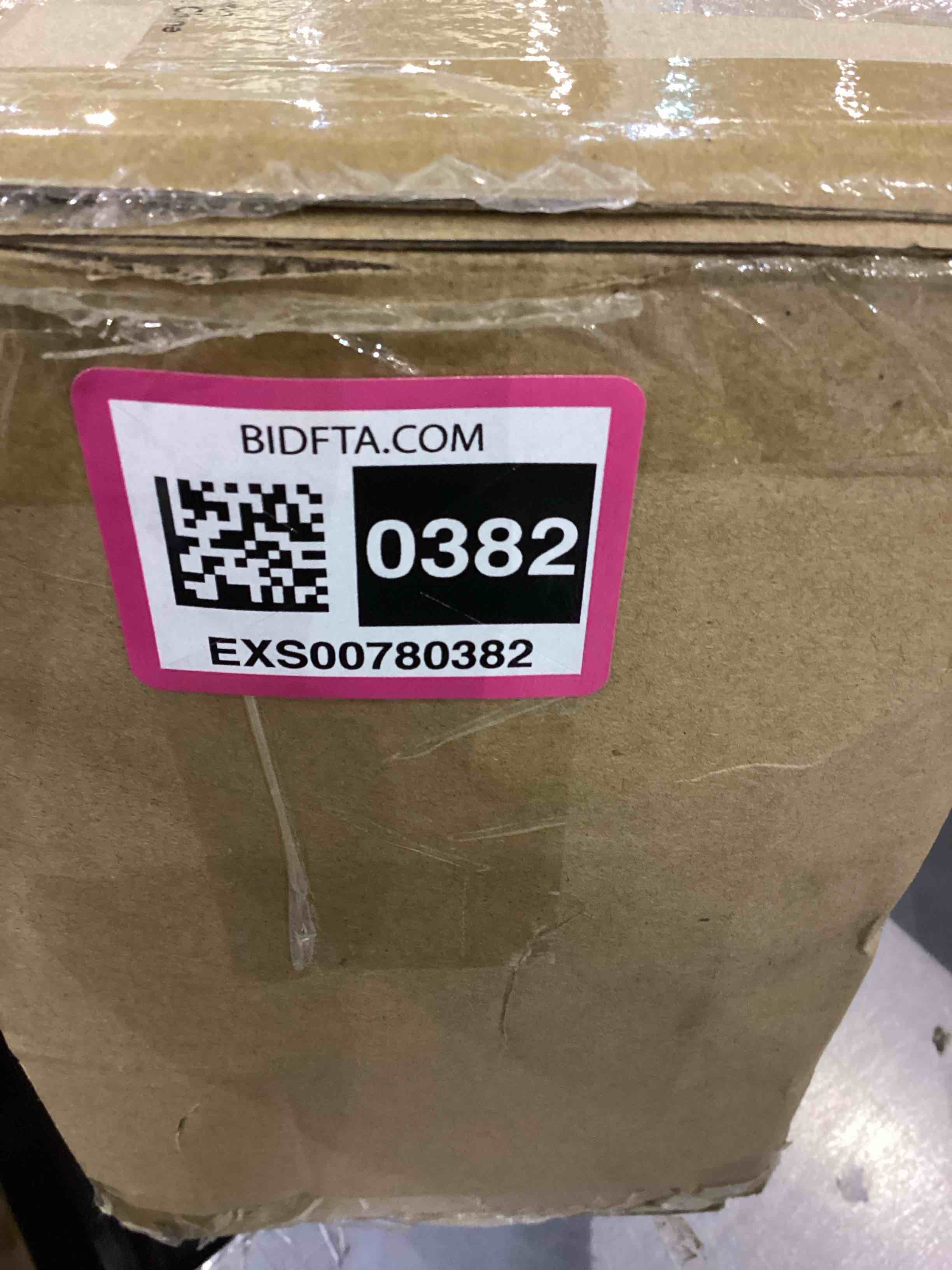 https://s3.amazonaws.com/lotting-images-prod/bidfta/EXS00780382_1702556386187.jpeg