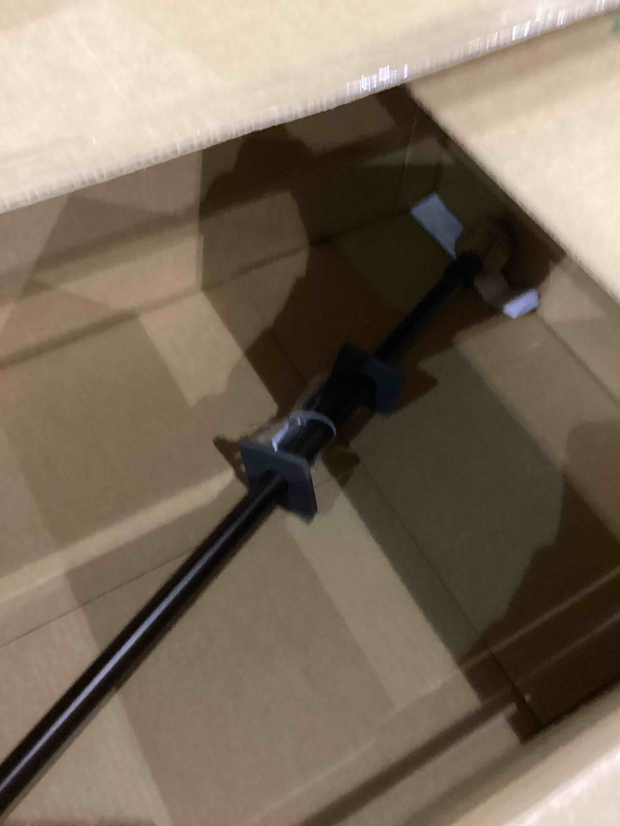 https://s3.amazonaws.com/lotting-images-prod/bidfta/EXS00780386_1702557025861.jpeg