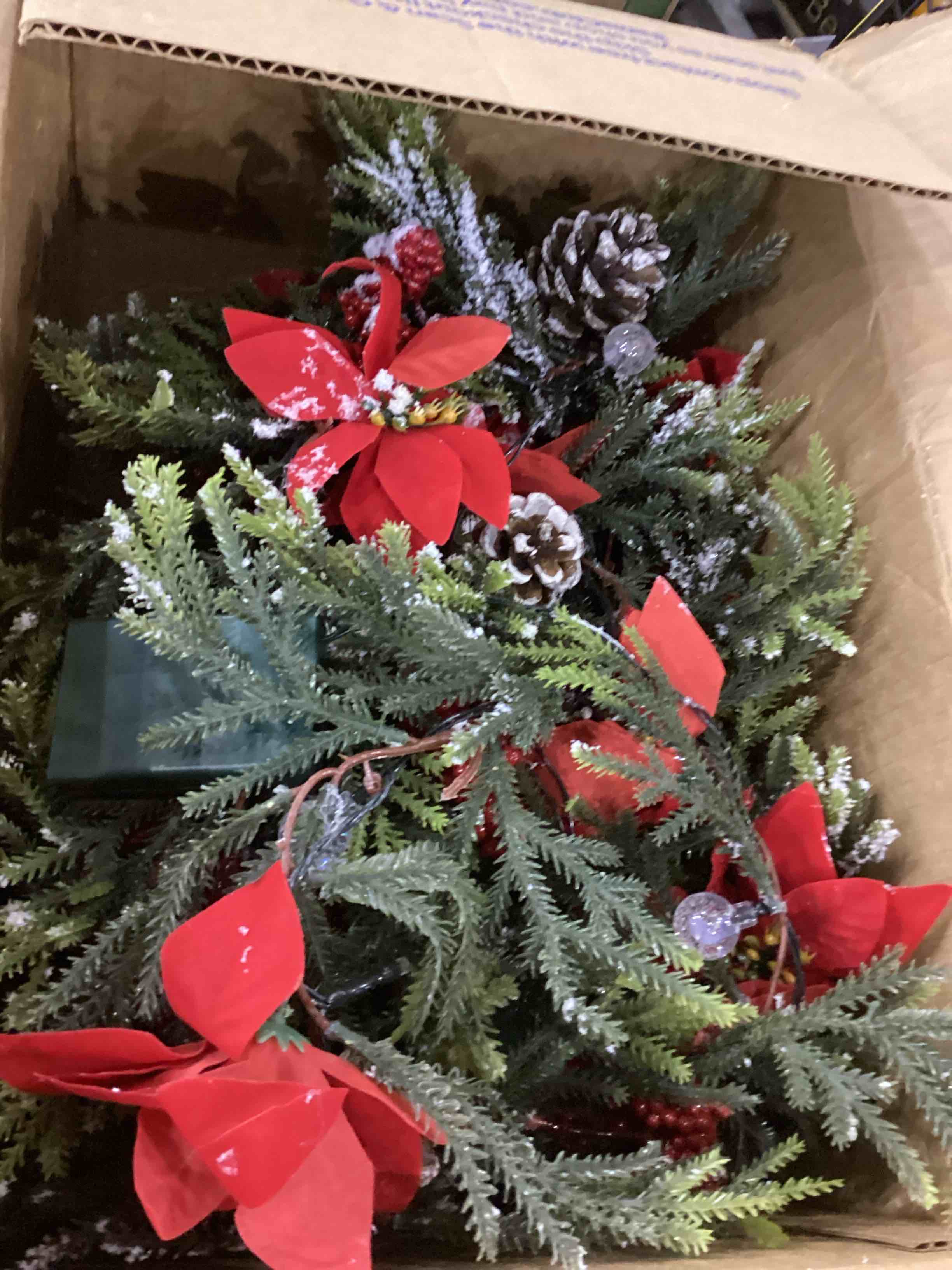 https://s3.amazonaws.com/lotting-images-prod/bidfta/EXS00780387_1702557136269.jpeg