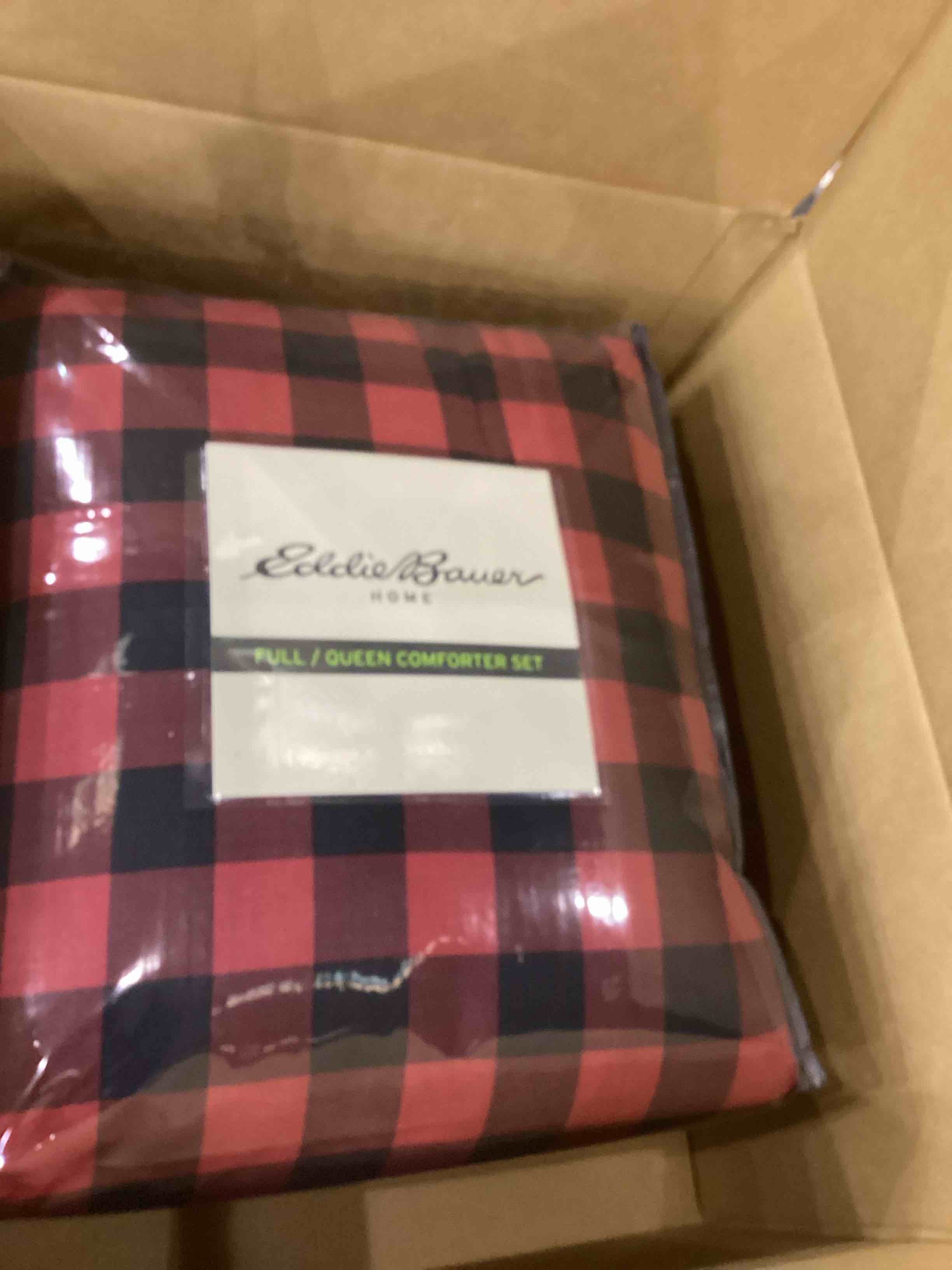 https://s3.amazonaws.com/lotting-images-prod/bidfta/EXS00780410_1702560815741.jpeg