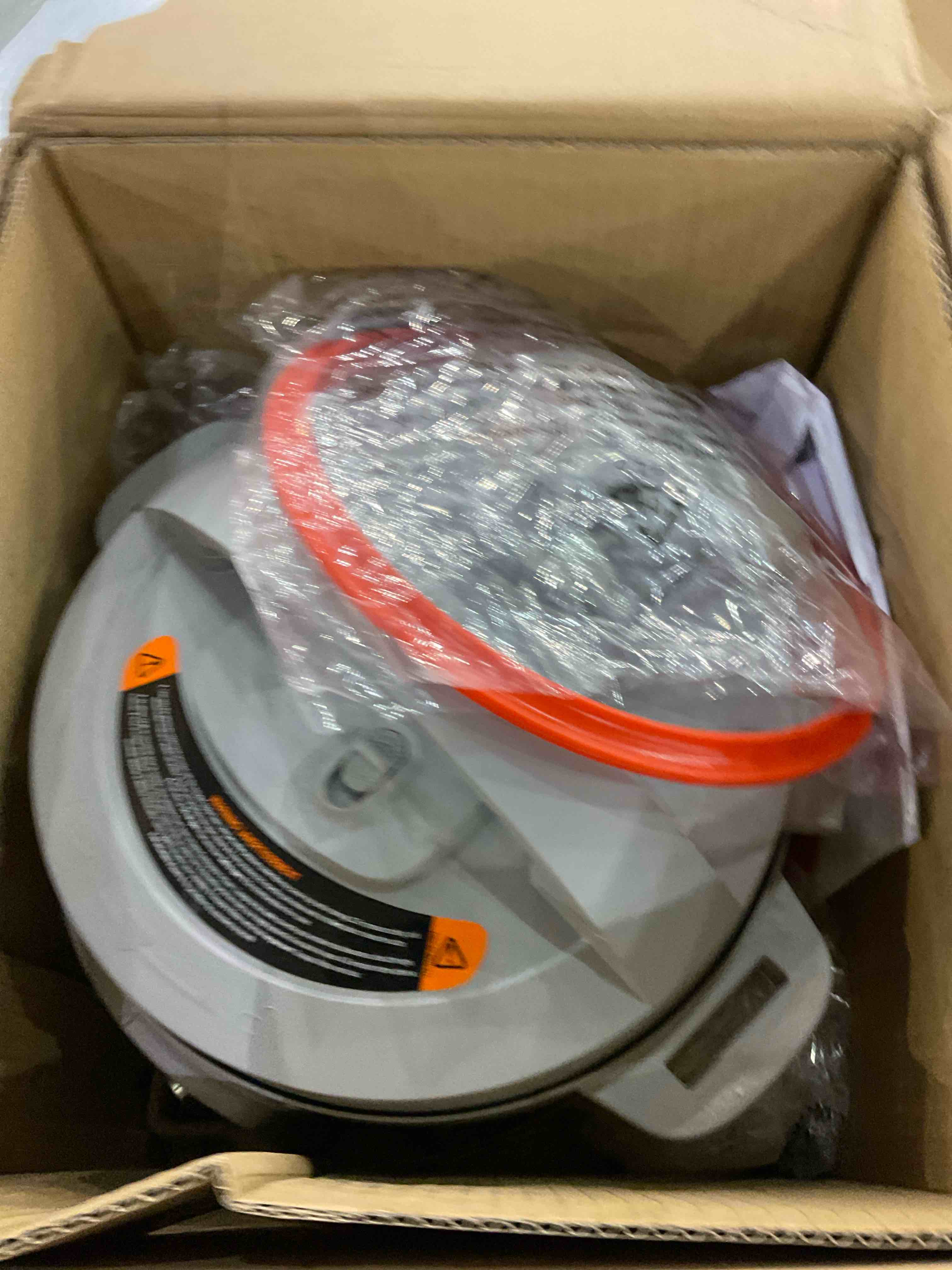 https://s3.amazonaws.com/lotting-images-prod/bidfta/EXS00780547_1701694406984.jpeg