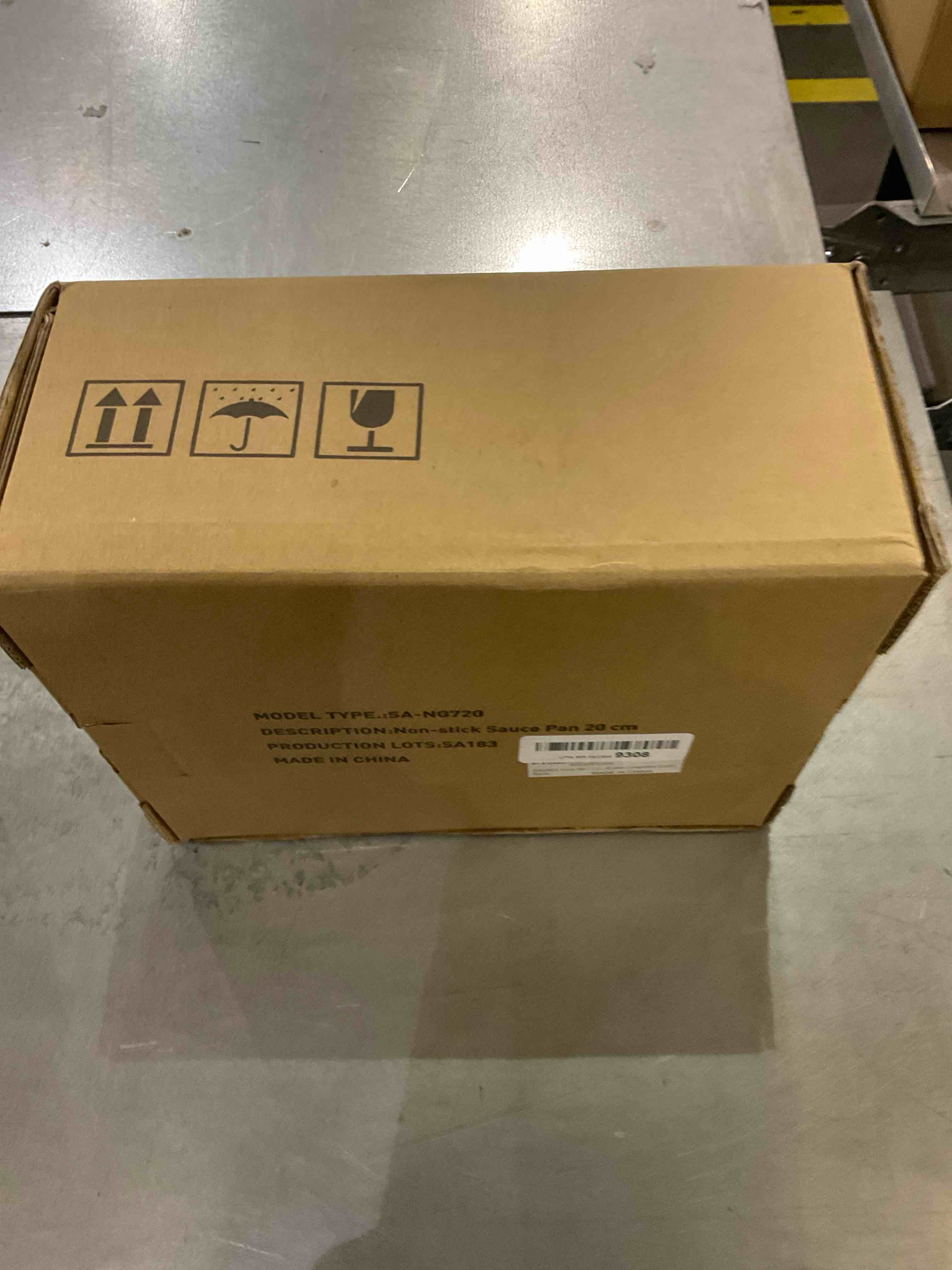 https://s3.amazonaws.com/lotting-images-prod/bidfta/EXS00780594_1701701726894.jpeg