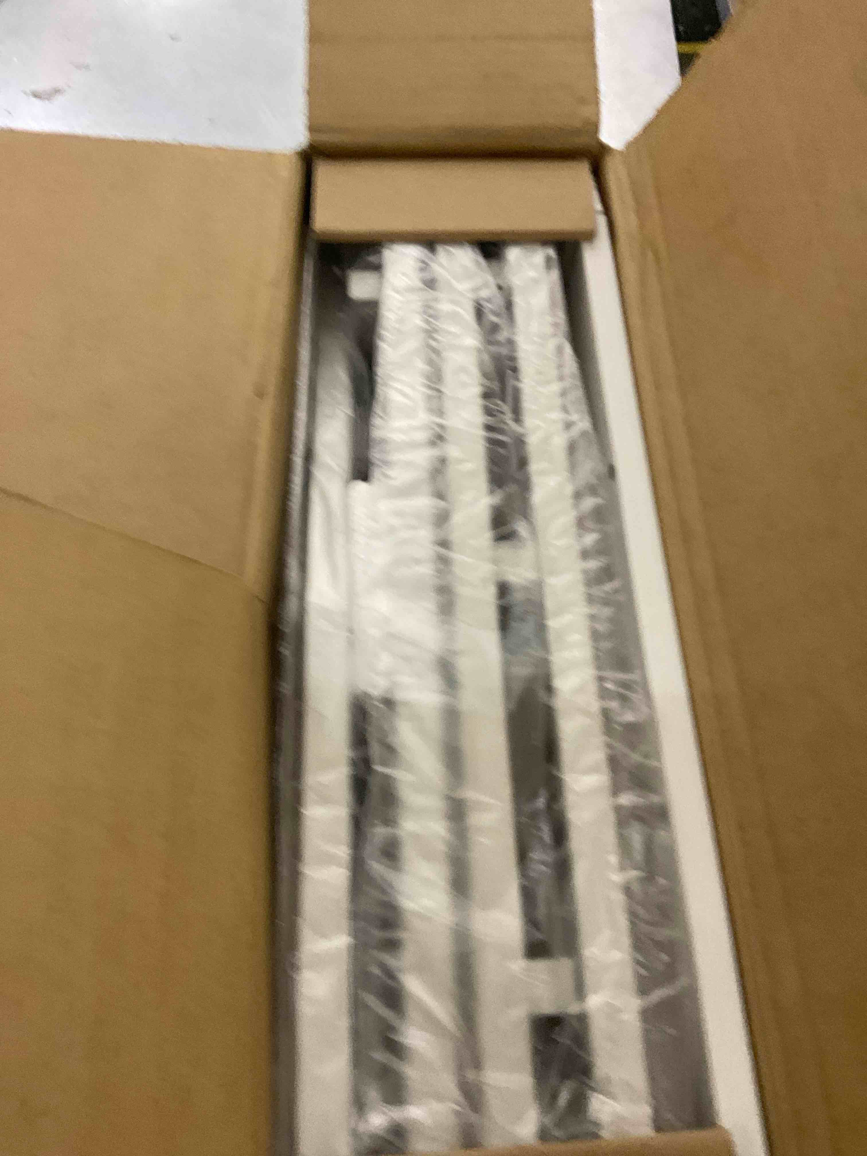 https://s3.amazonaws.com/lotting-images-prod/bidfta/EXS00780728_1701719744172.jpeg