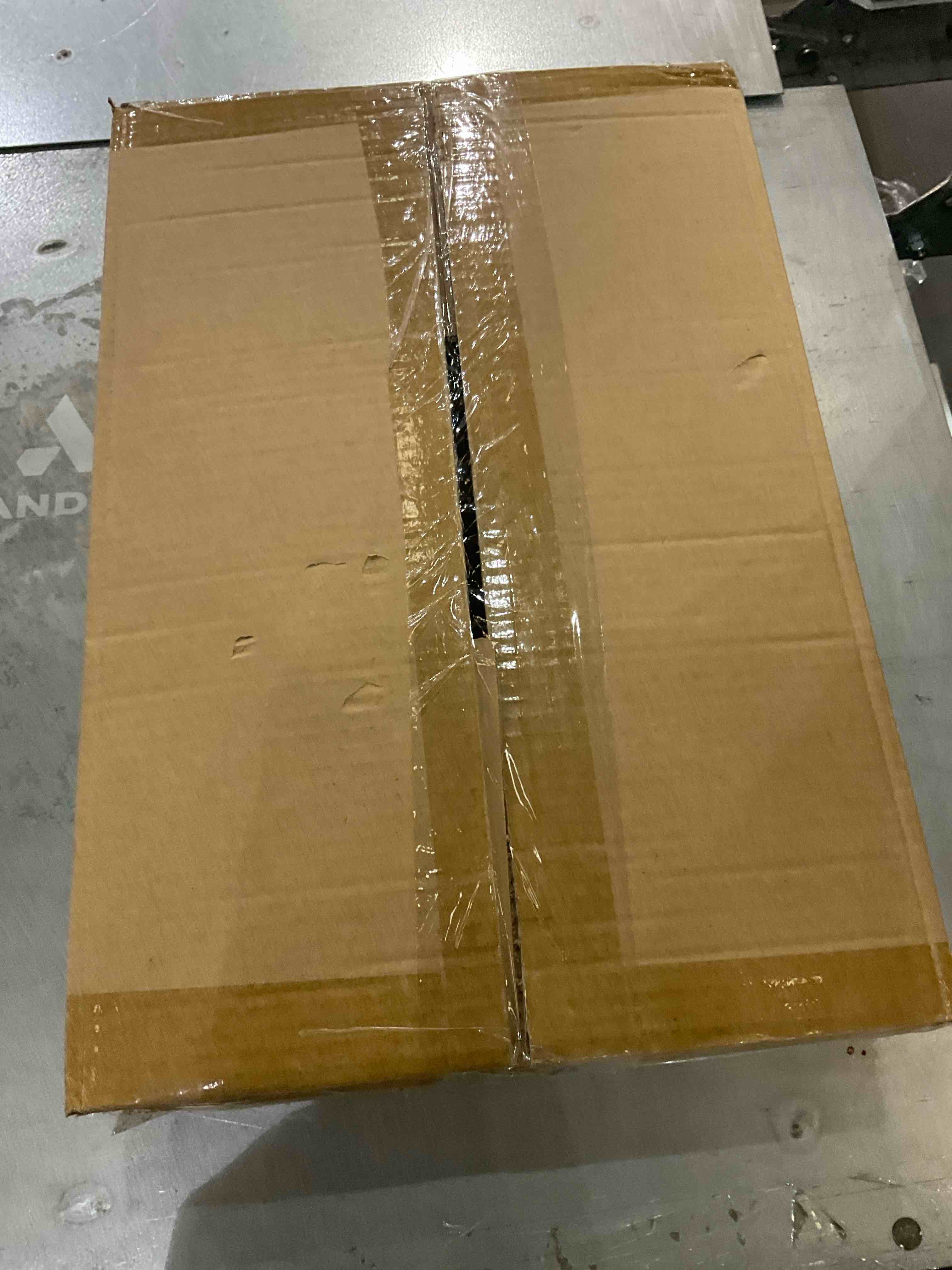 https://s3.amazonaws.com/lotting-images-prod/bidfta/EXS00780730_1701719938851.jpeg