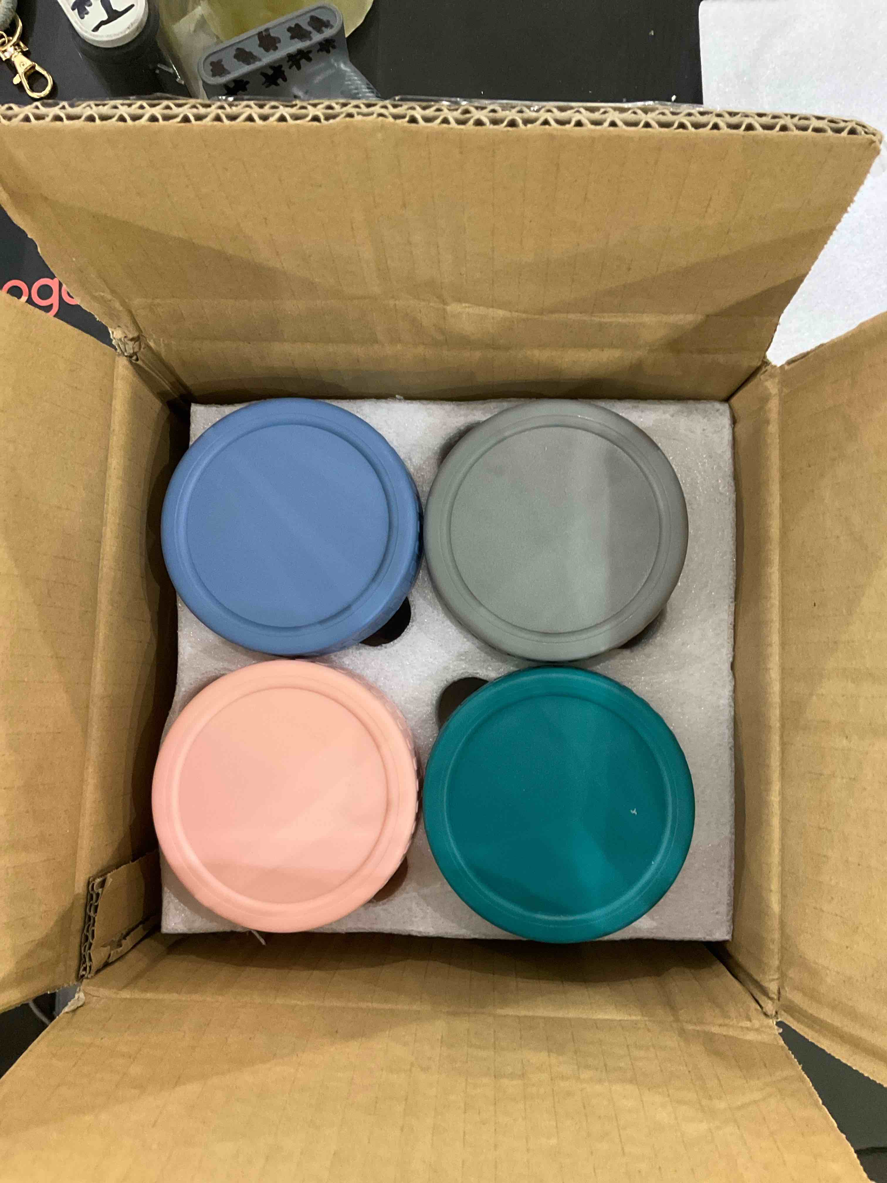 https://s3.amazonaws.com/lotting-images-prod/bidfta/EXS00781122_1701866948052.jpeg