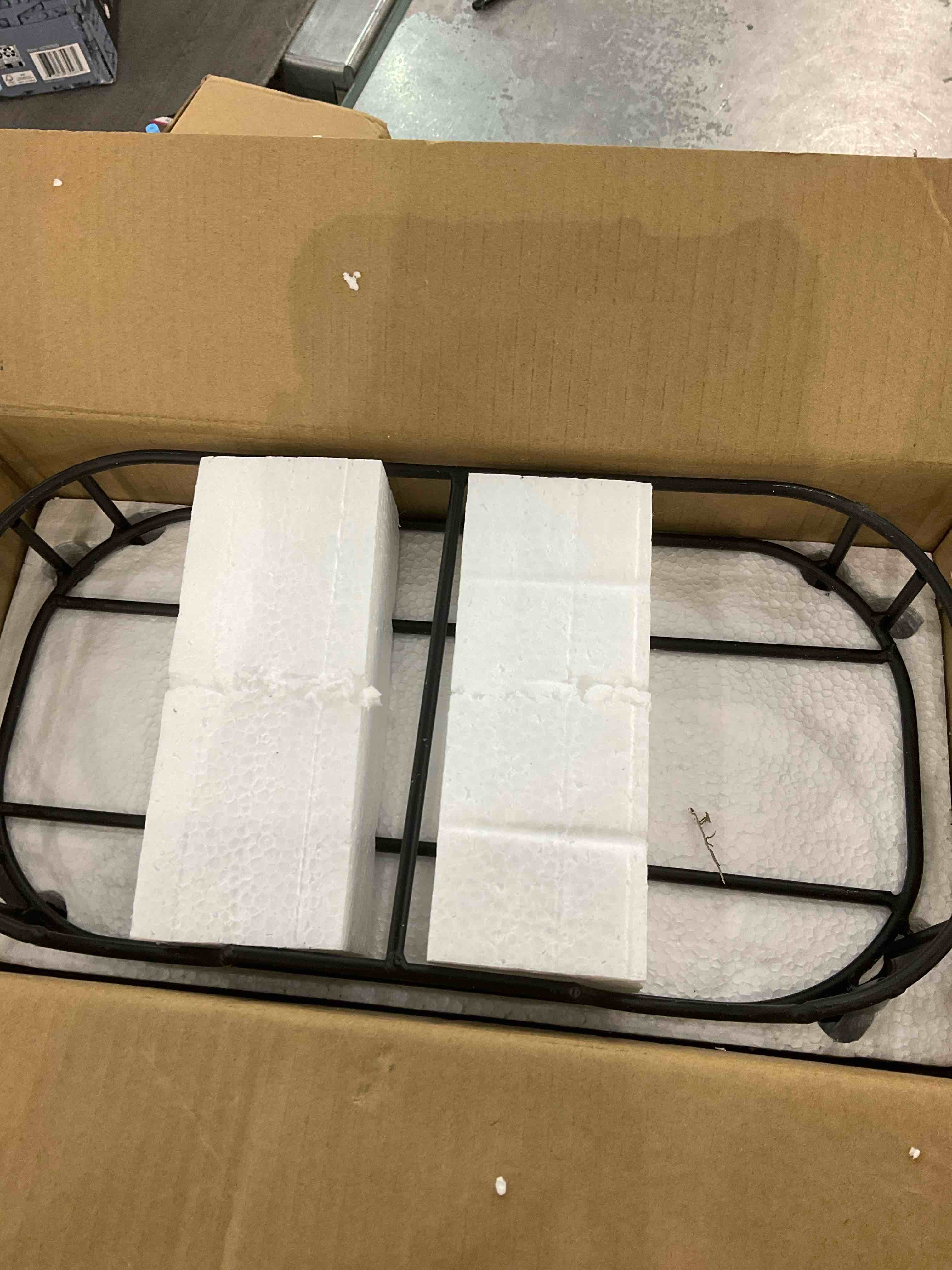 https://s3.amazonaws.com/lotting-images-prod/bidfta/EXS00781566_1701694549717.jpeg