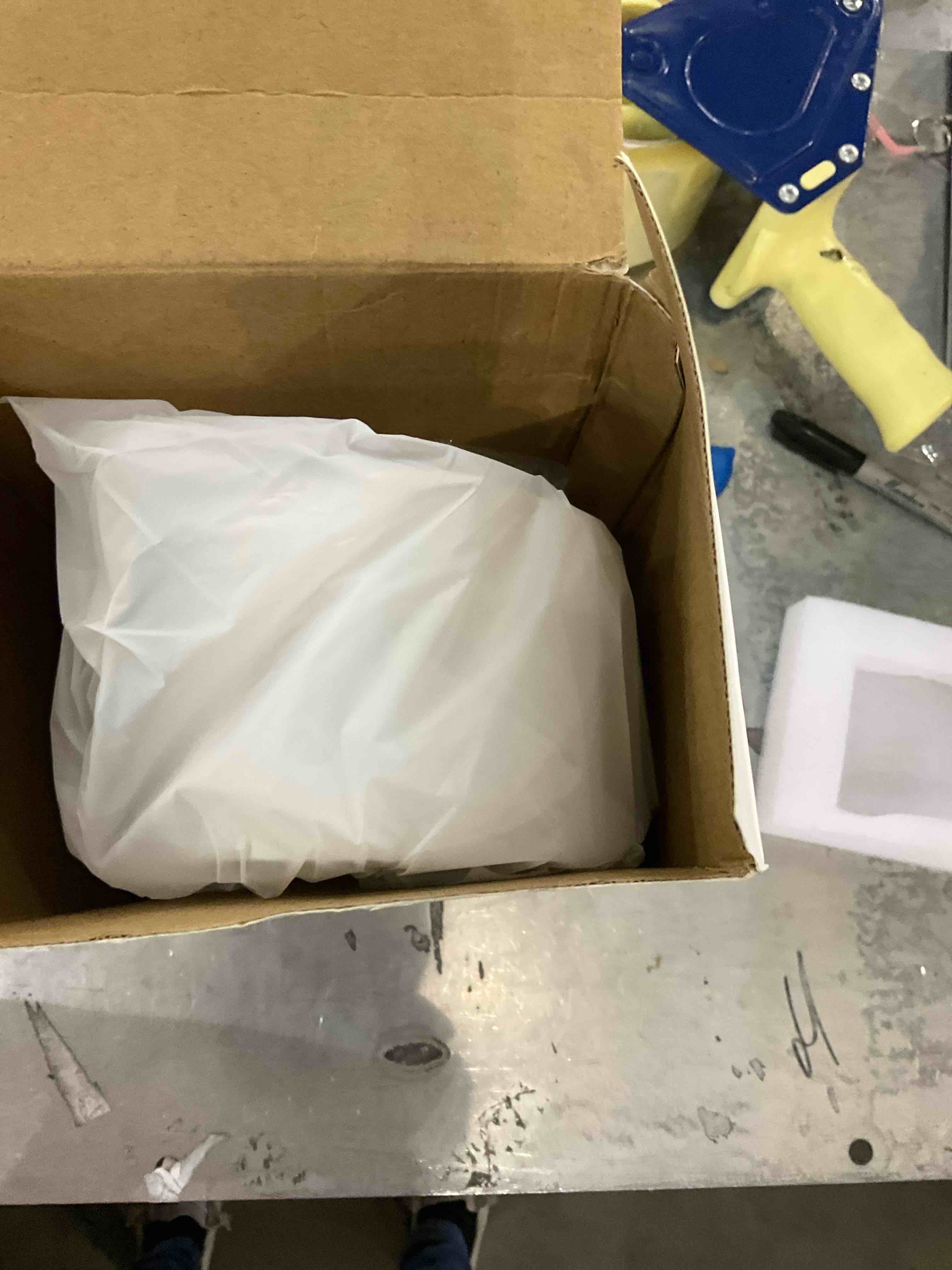 https://s3.amazonaws.com/lotting-images-prod/bidfta/EXS00781795_1701719825435.jpeg