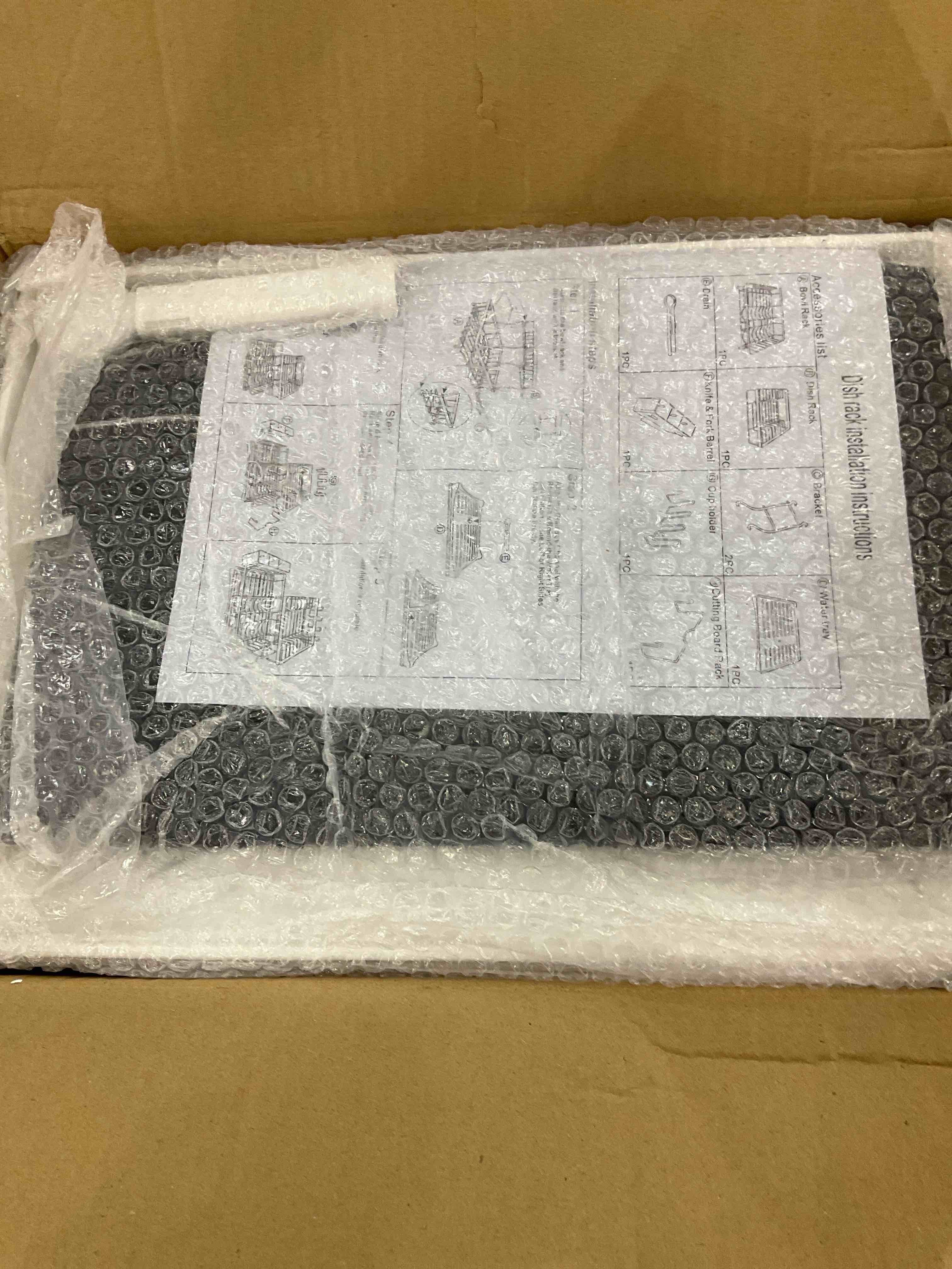 https://s3.amazonaws.com/lotting-images-prod/bidfta/EXS00781947_1701788334749.jpeg