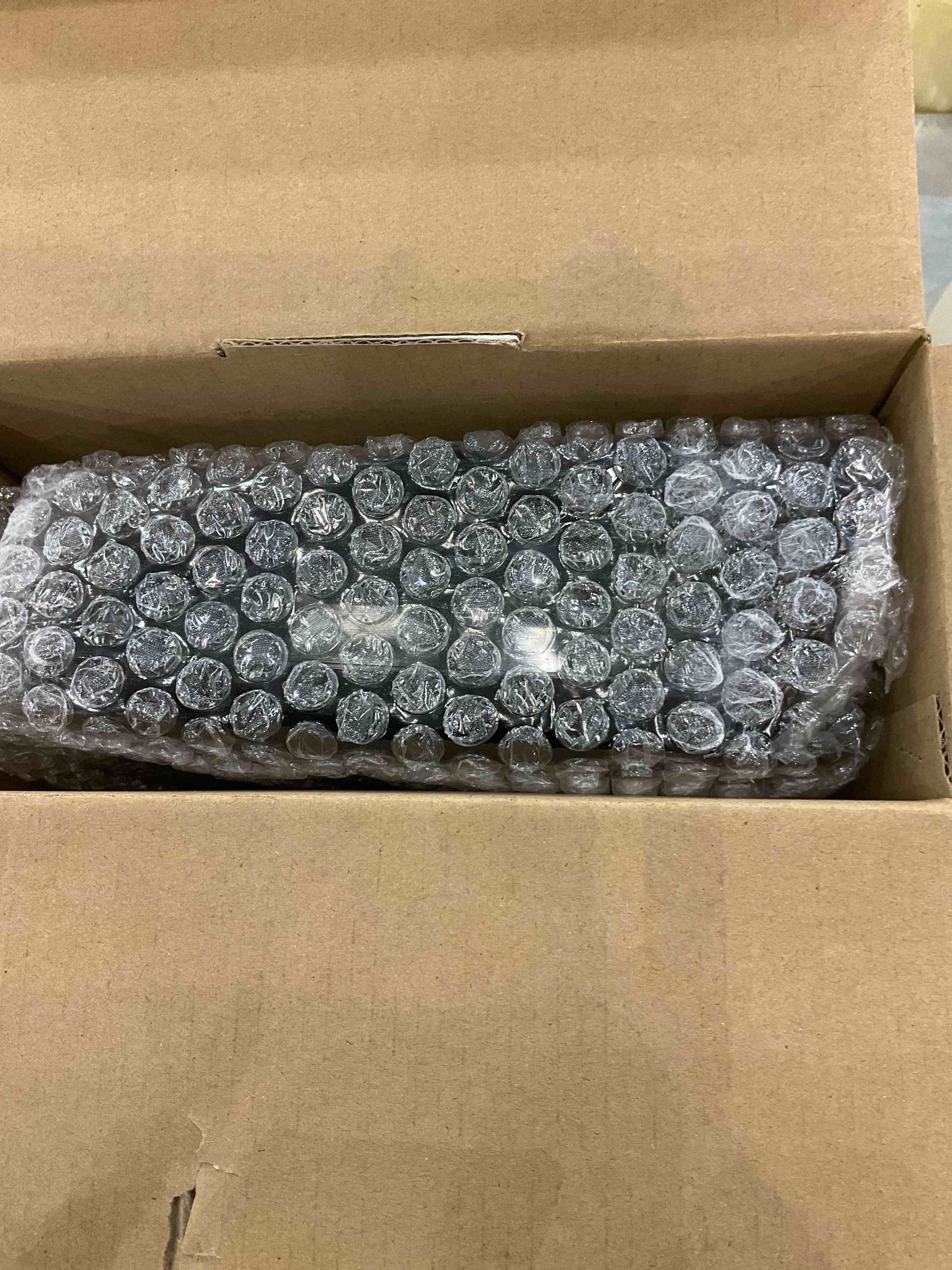 https://s3.amazonaws.com/lotting-images-prod/bidfta/EXS00781960_1701789332873.jpeg
