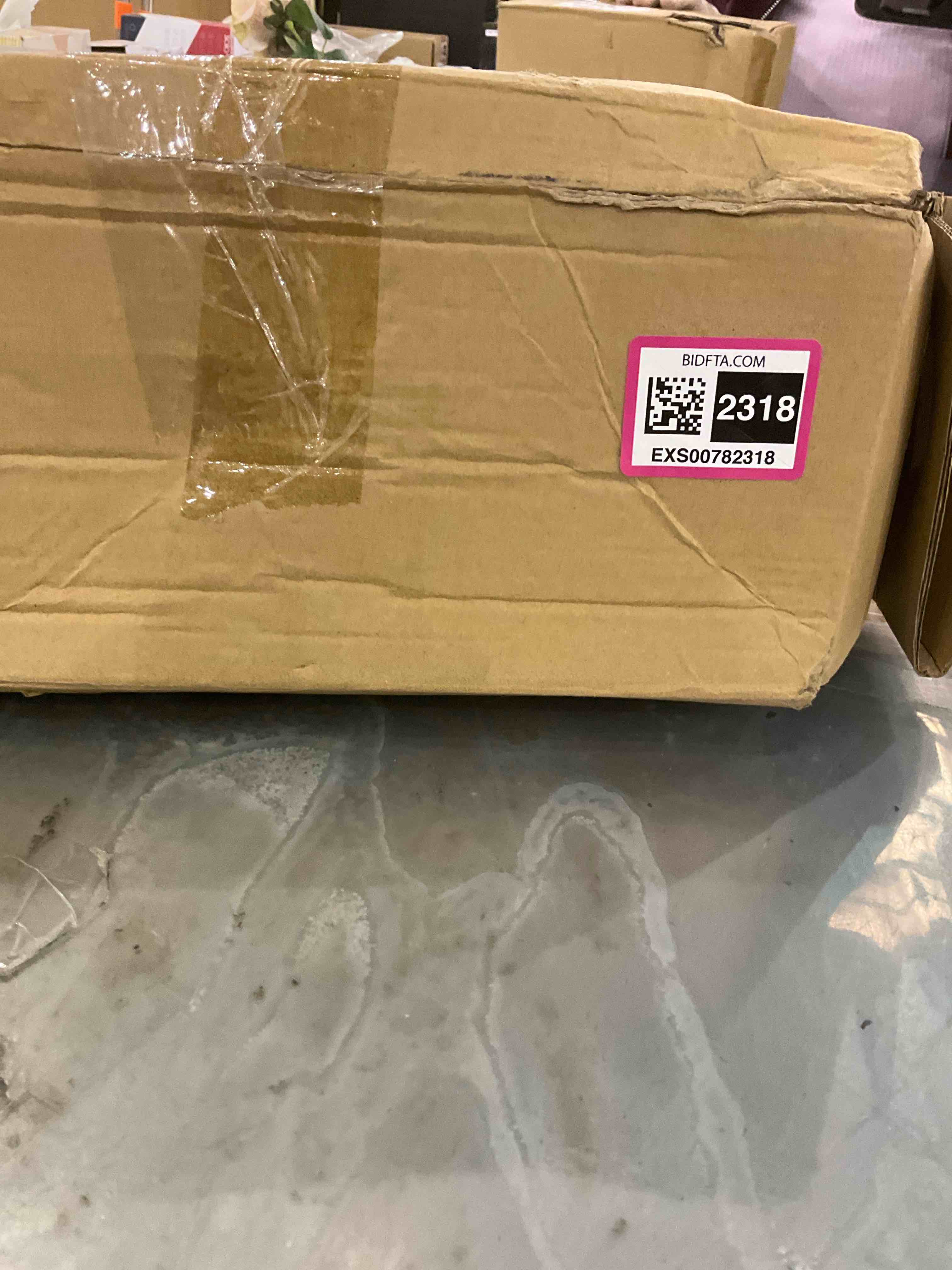 https://s3.amazonaws.com/lotting-images-prod/bidfta/EXS00782318_1701787516449.jpeg