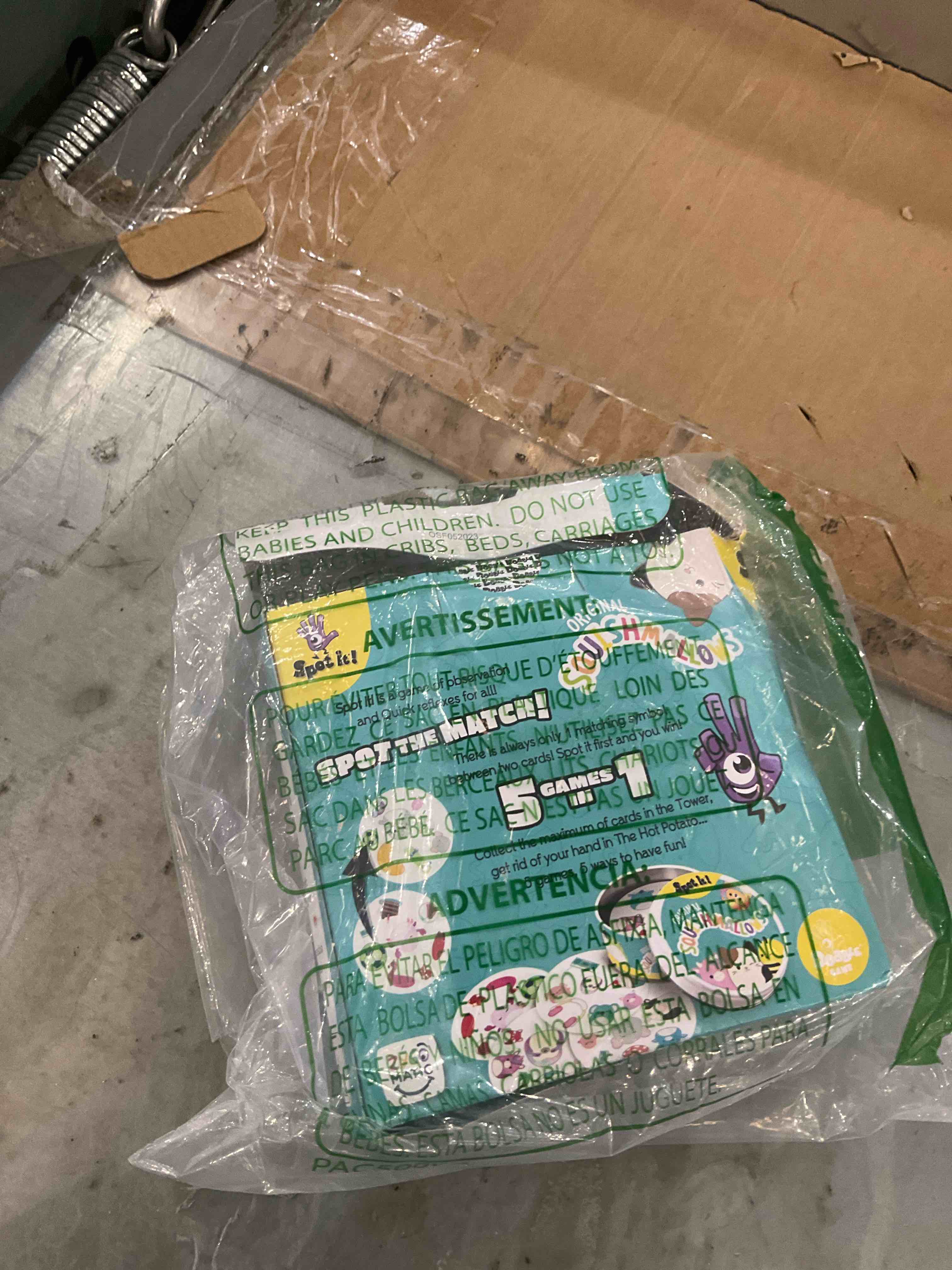 https://s3.amazonaws.com/lotting-images-prod/bidfta/EXS00782374_1701795057587.jpeg